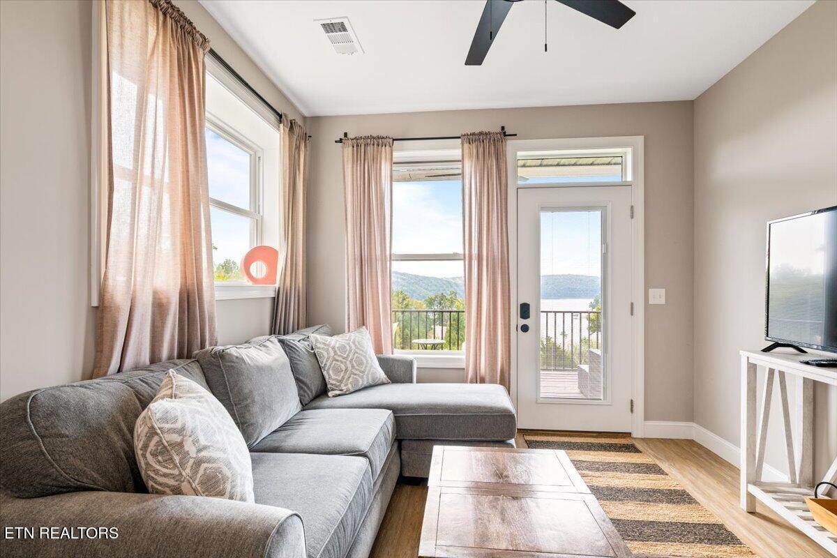 Norris Lake Real Estate - Image# 11
