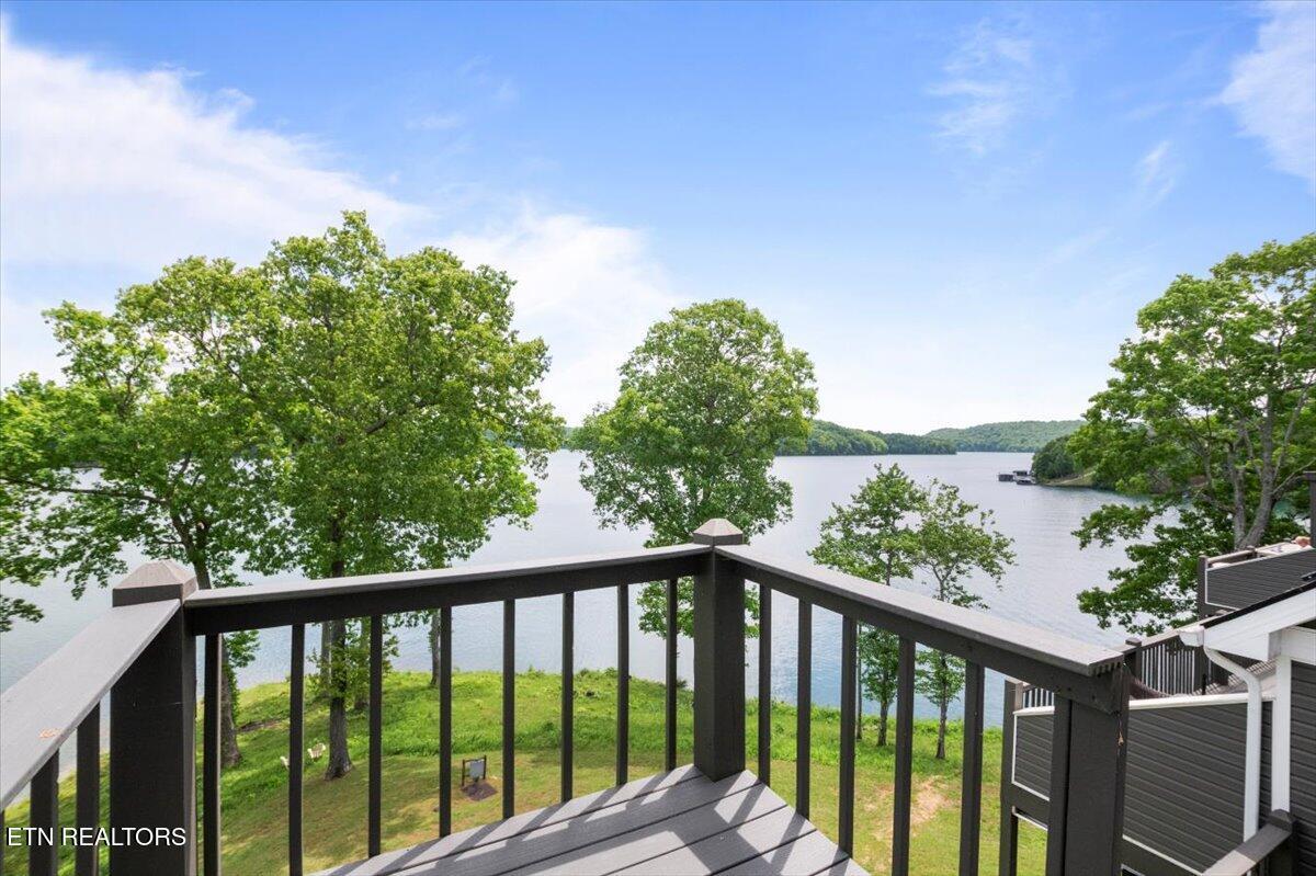 700 Shanghai Landing Lane, Lafollette, TN - Norris Lake Real Estate - Image# 4