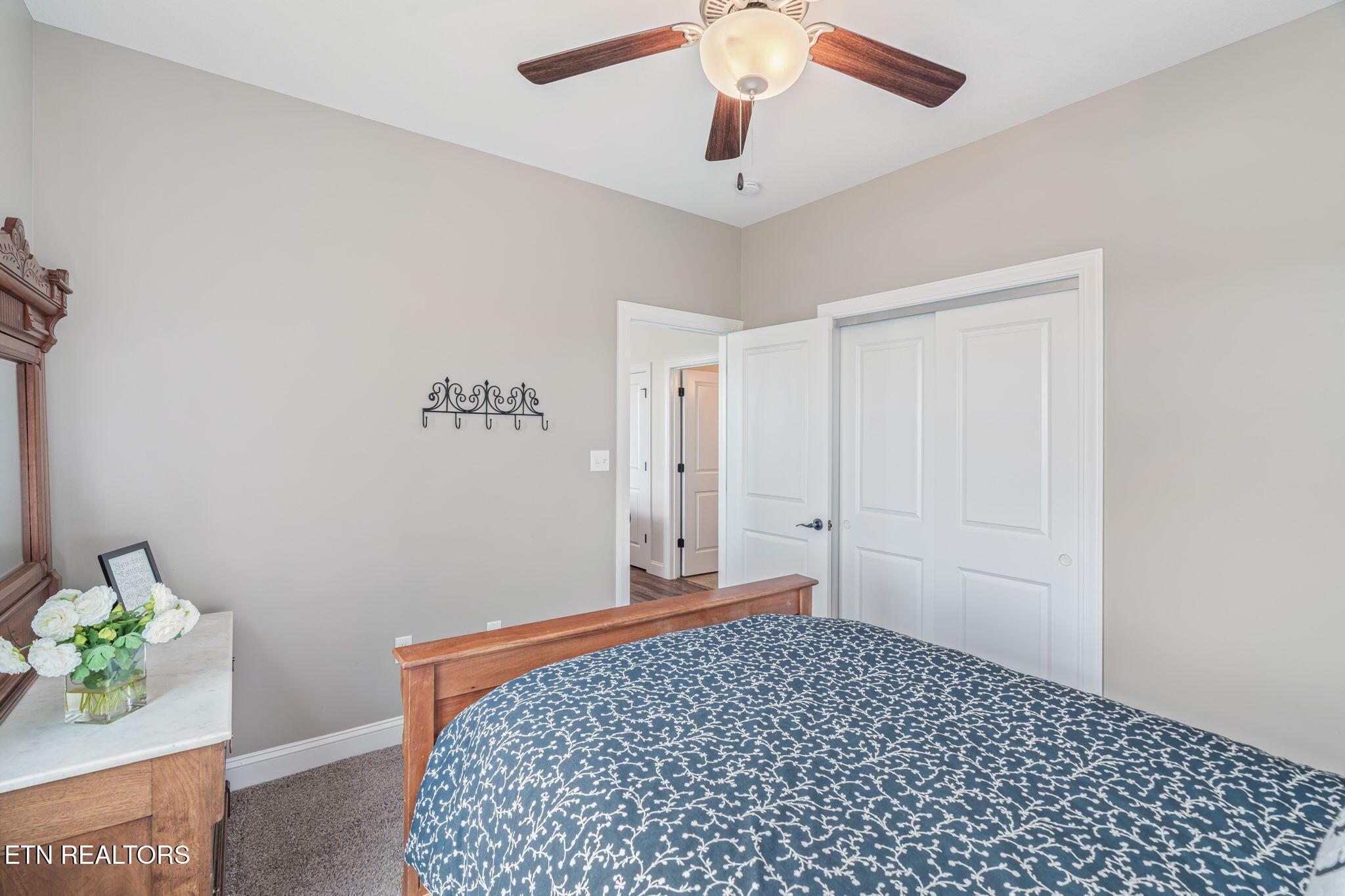 148 Smokeys Point, Lafollette, TN - Norris Lake Real Estate - Image# 43