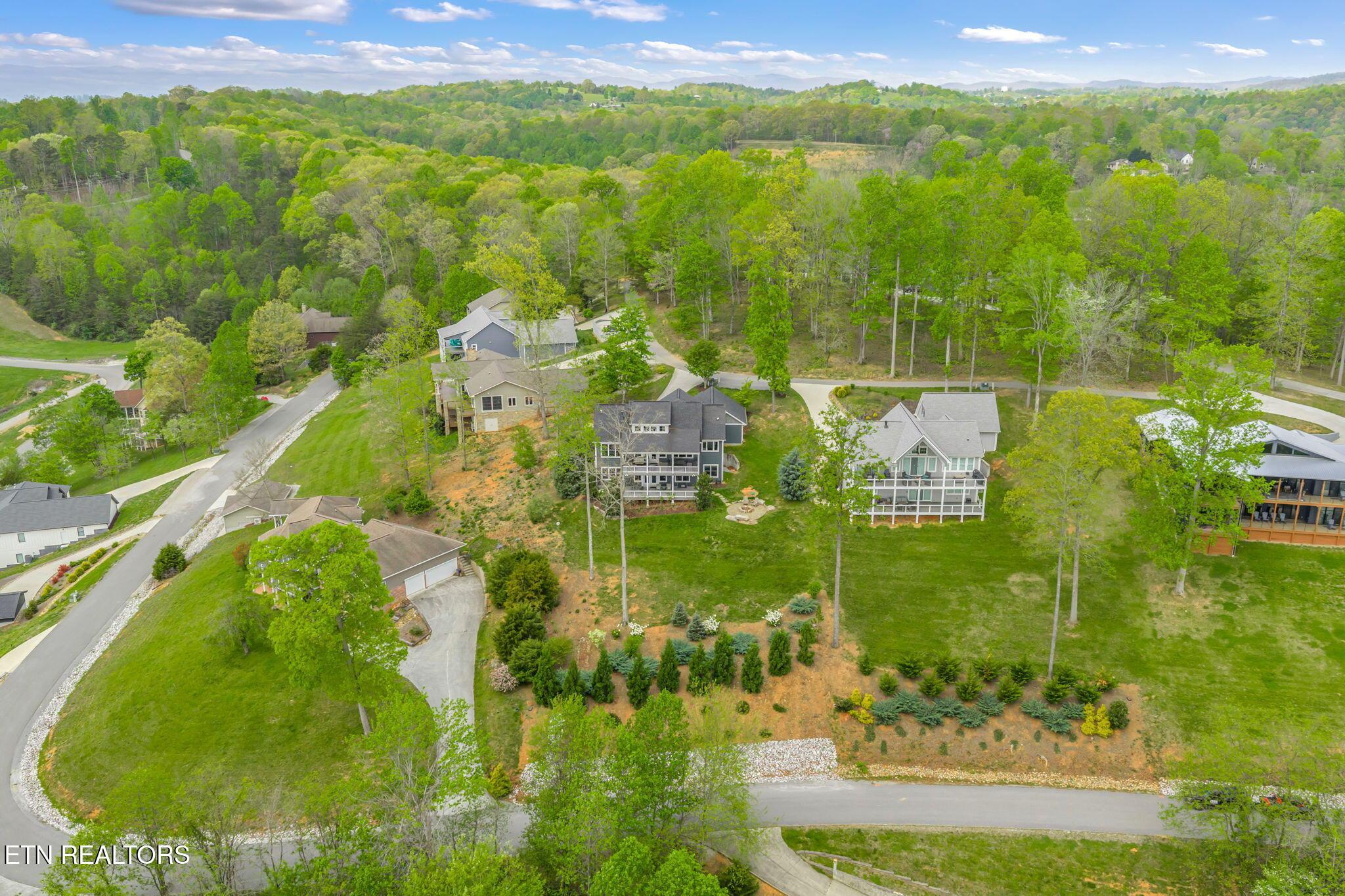 148 Smokeys Point, Lafollette, TN - Norris Lake Real Estate - Image# 55