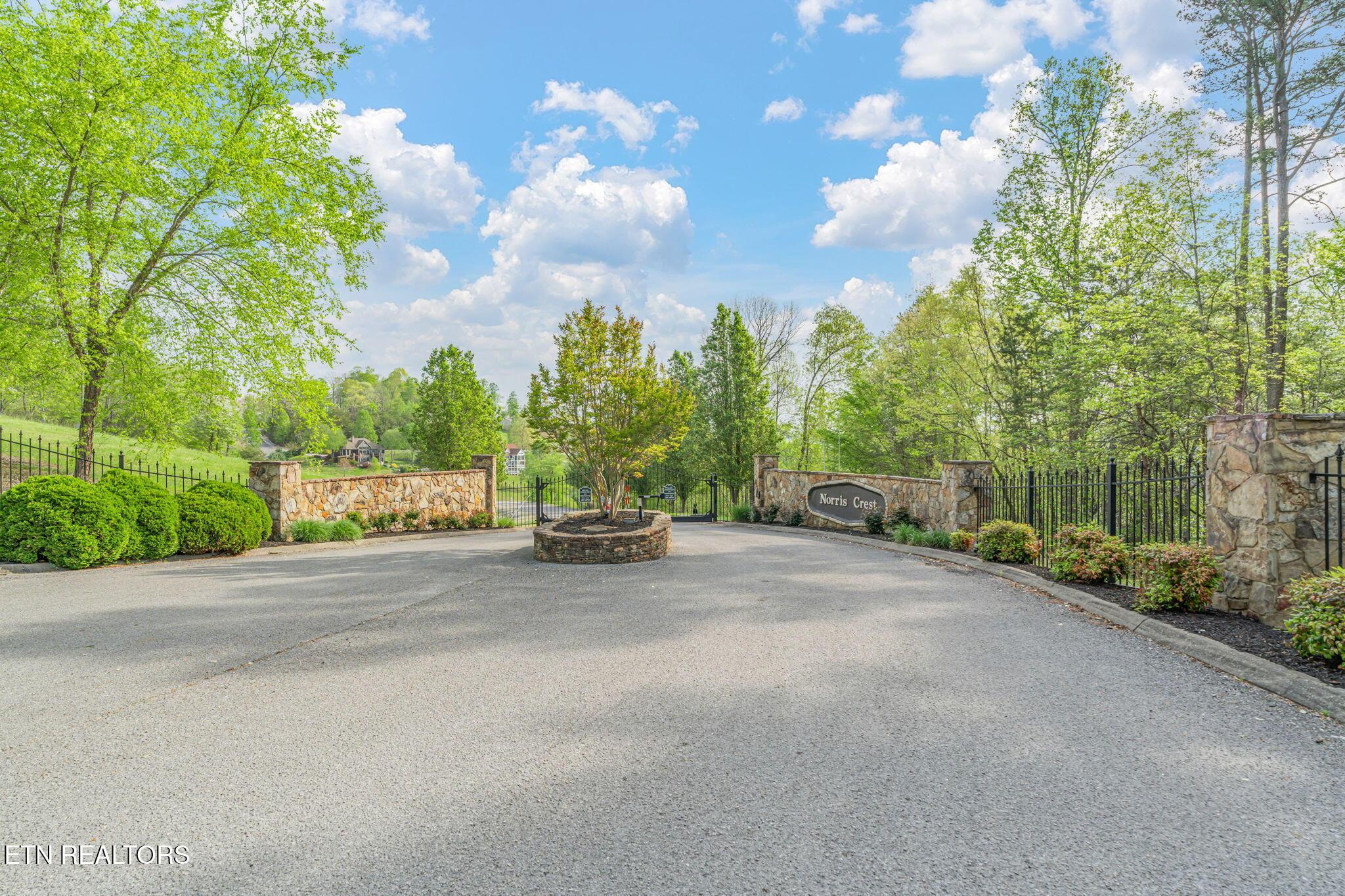 148 Smokeys Point, Lafollette, TN - Norris Lake Real Estate - Image# 59