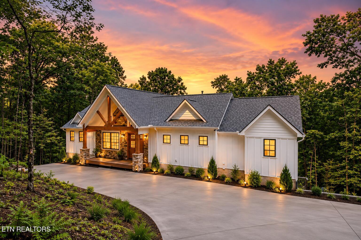 Norris Lake Real Estate - Image# 2