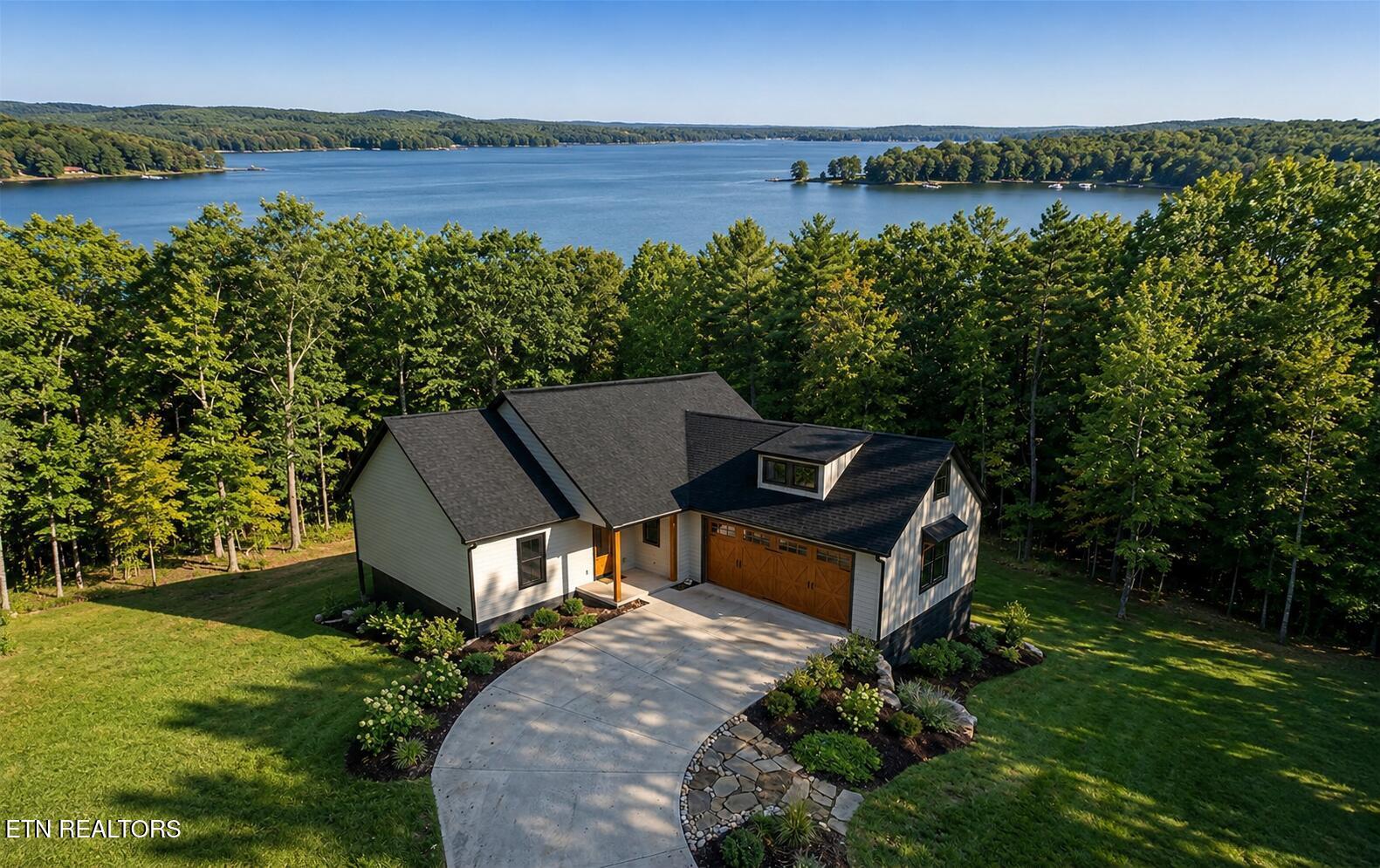 197 Garnet Tr, New Tazewell, TN - Norris Lake Real Estate - Image# 1