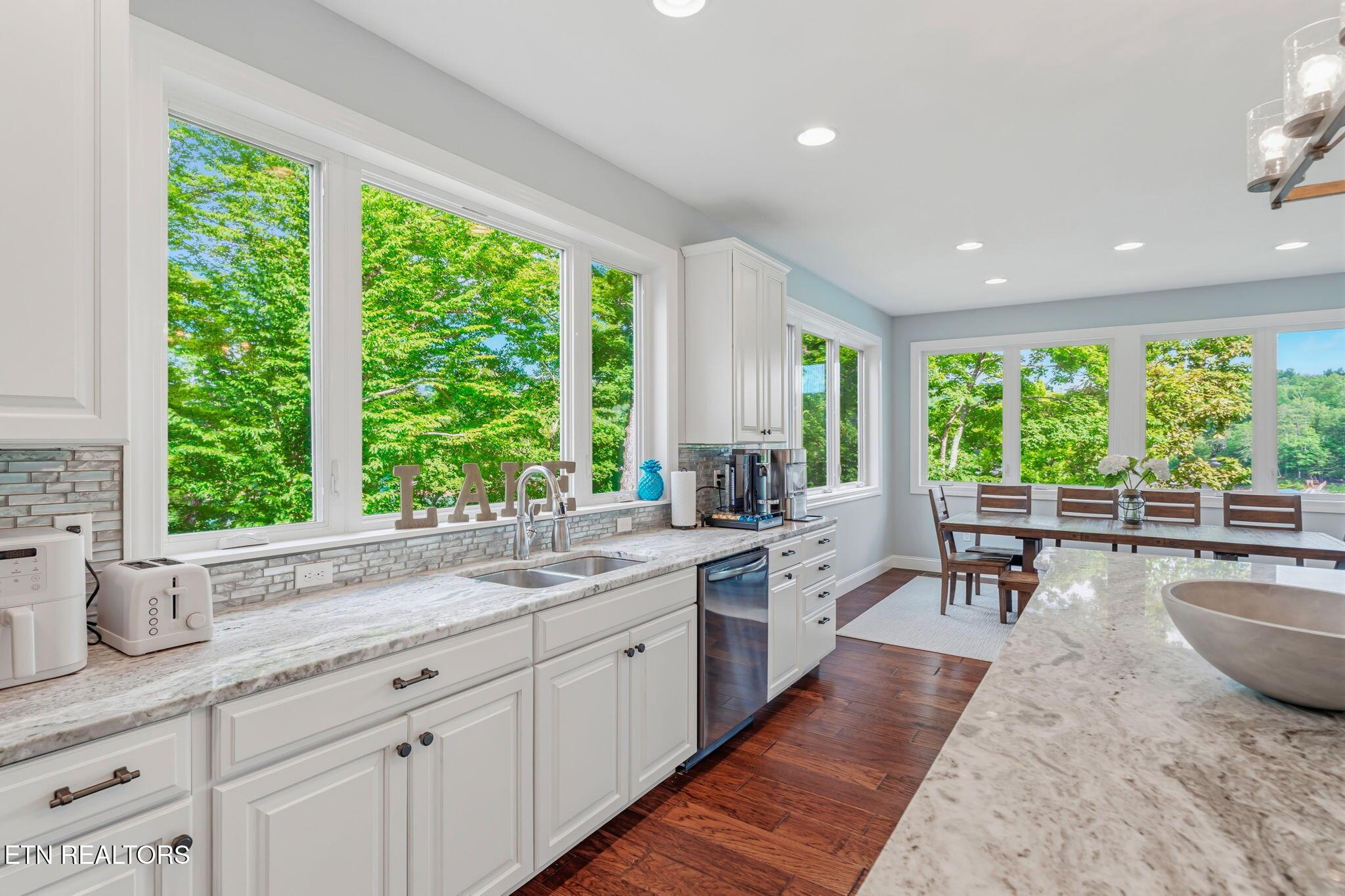 1779 Cove Pointe Rd, Lafollette, TN - Norris Lake Real Estate - Image# 16