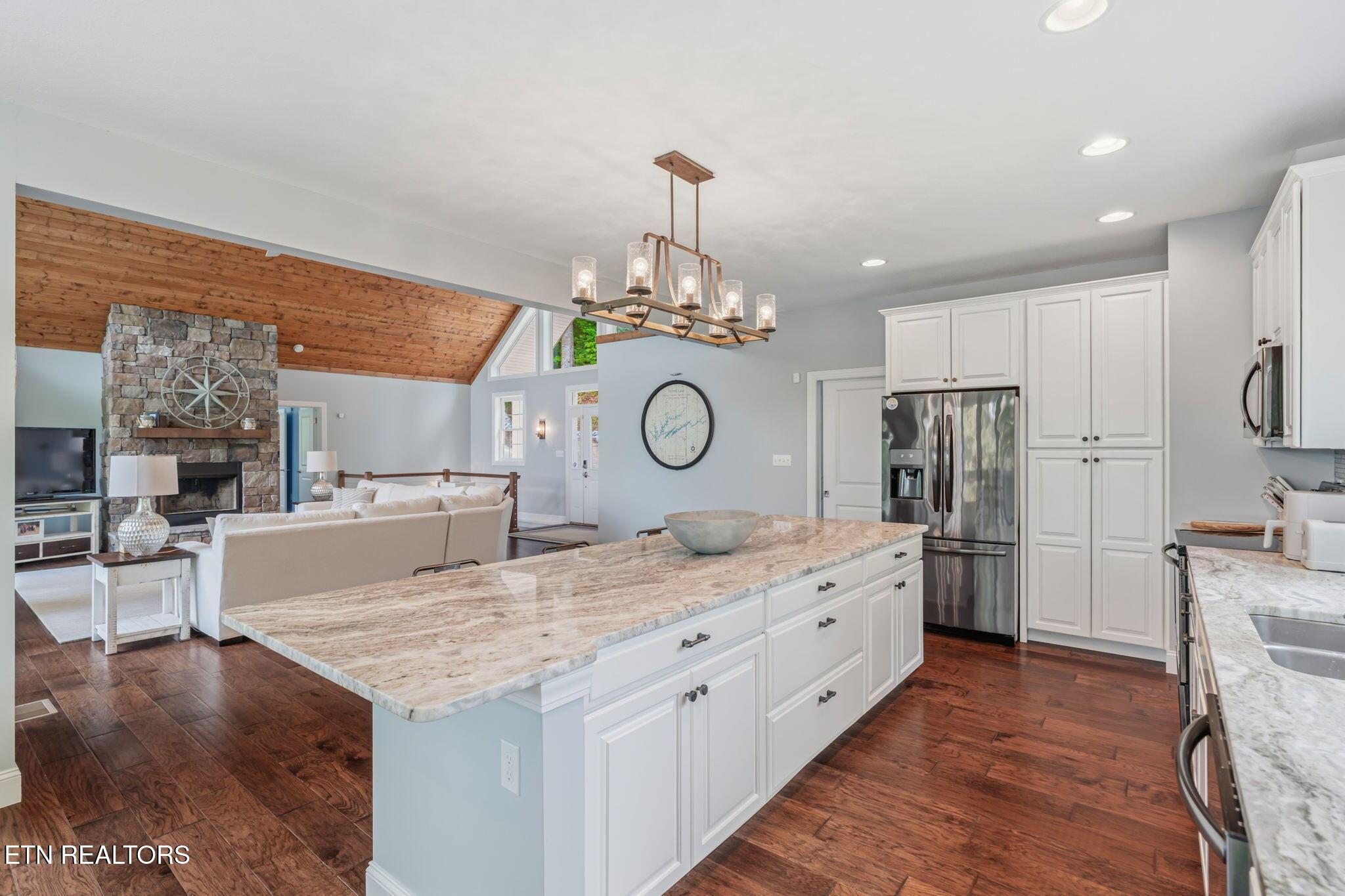 1779 Cove Pointe Rd, Lafollette, TN - Norris Lake Real Estate - Image# 18