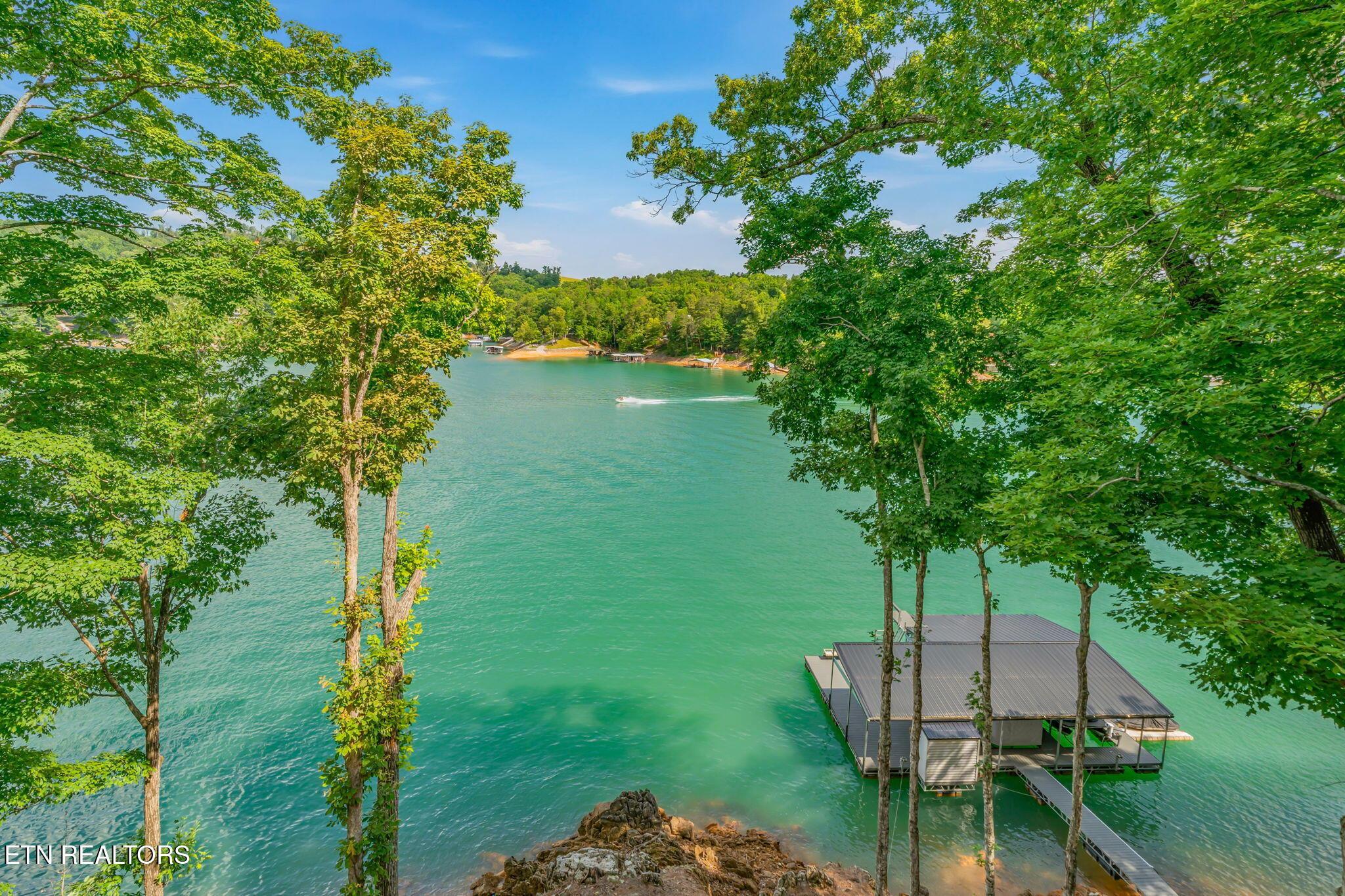 1779 Cove Pointe Rd, Lafollette, TN - Norris Lake Real Estate - Image# 31