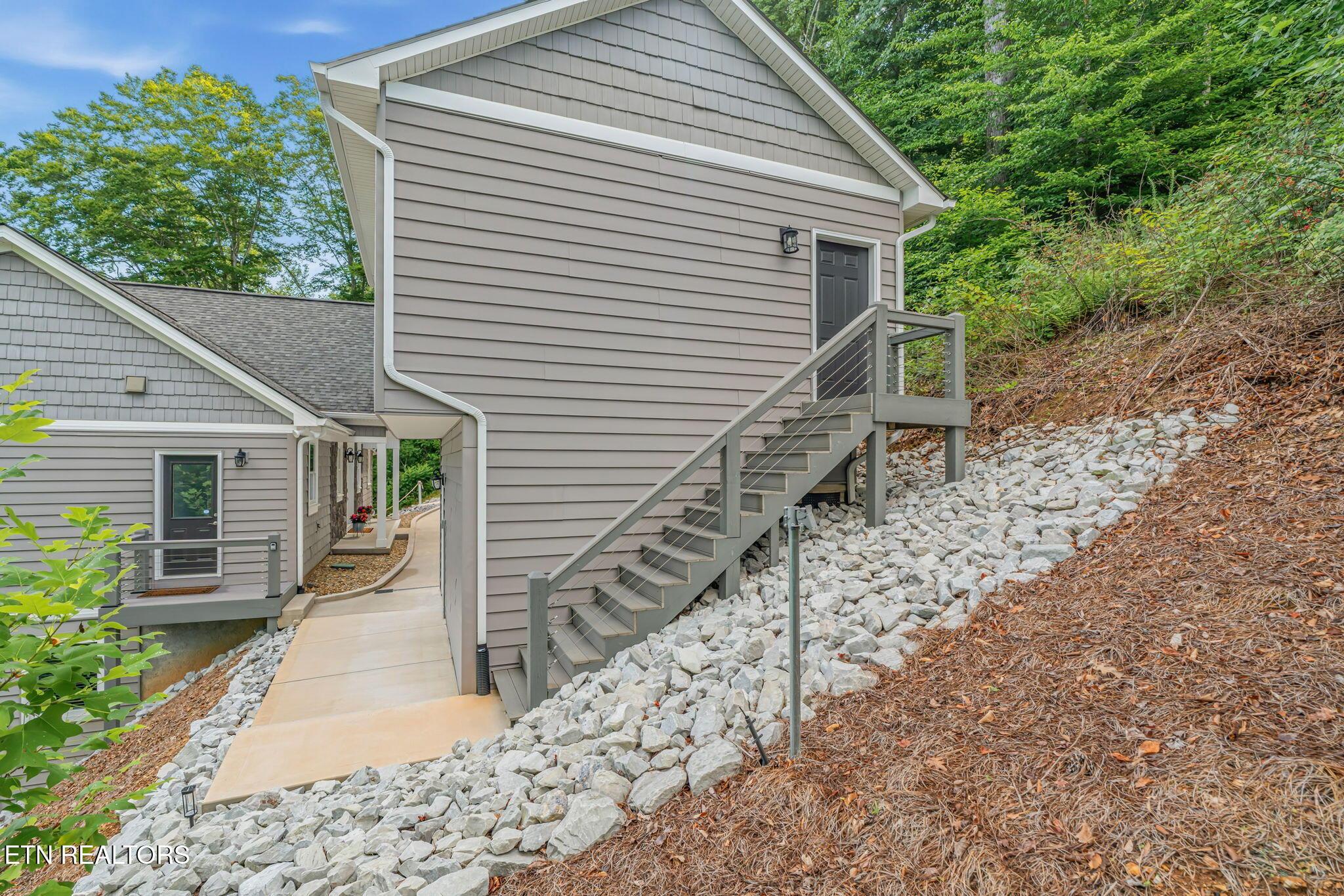 1779 Cove Pointe Rd, Lafollette, TN - Norris Lake Real Estate - Image# 46