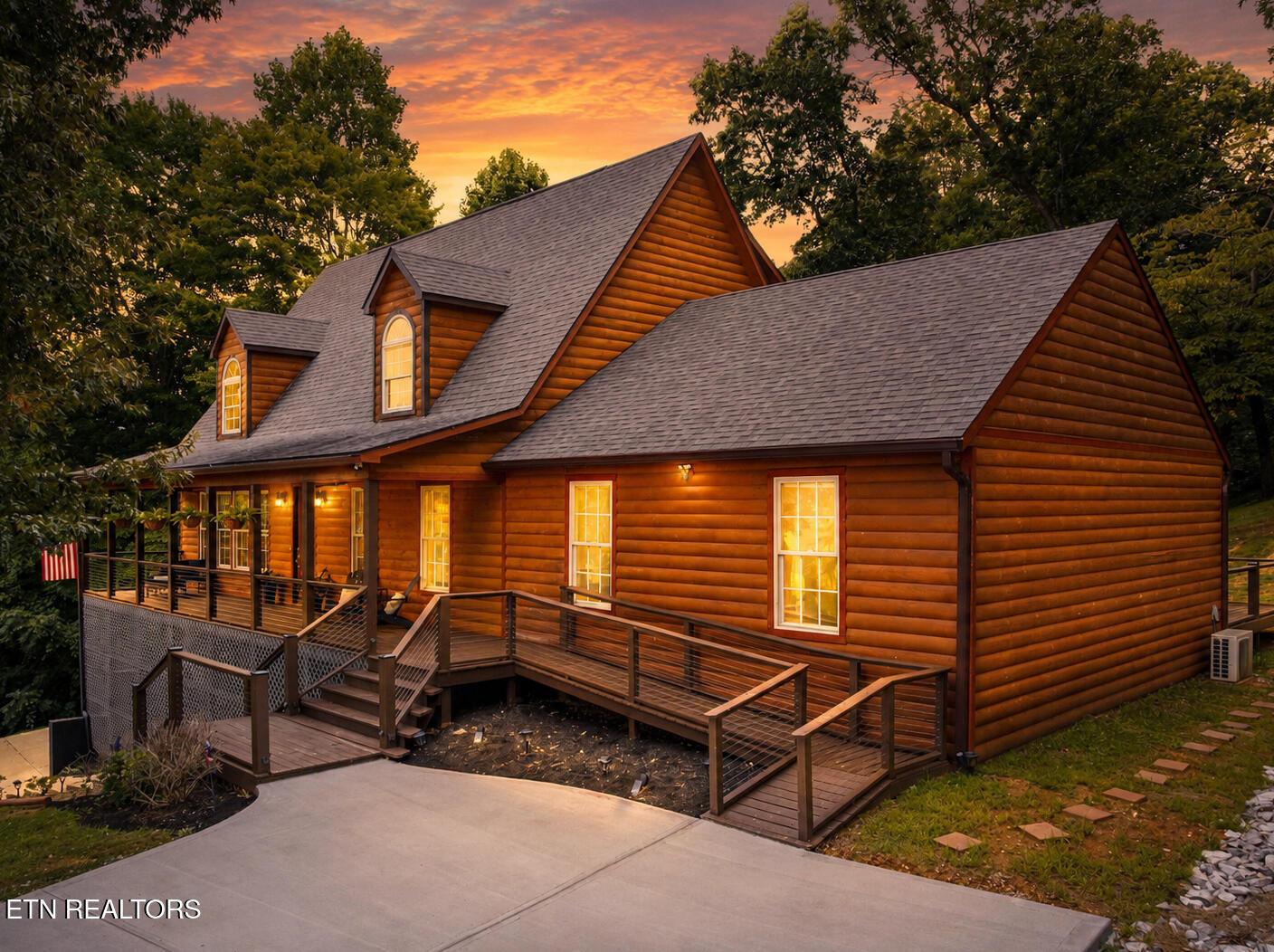 103 Pinnacle Pointe Way, Sharps Chapel, TN - Norris Lake Real Estate - Image# 2