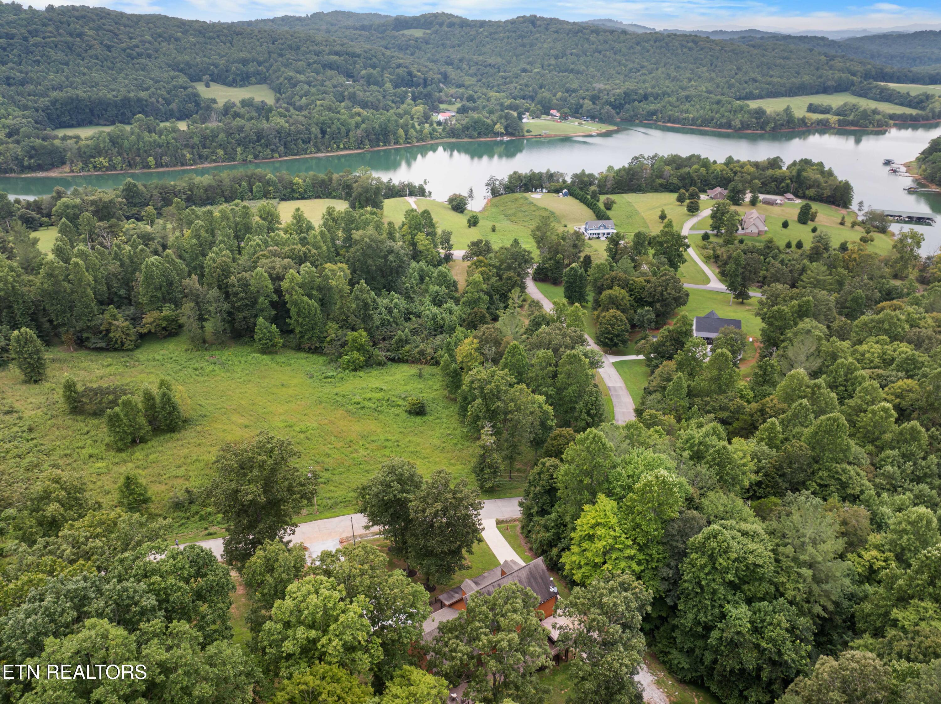 103 Pinnacle Pointe Way, Sharps Chapel, TN - Norris Lake Real Estate - Image# 102