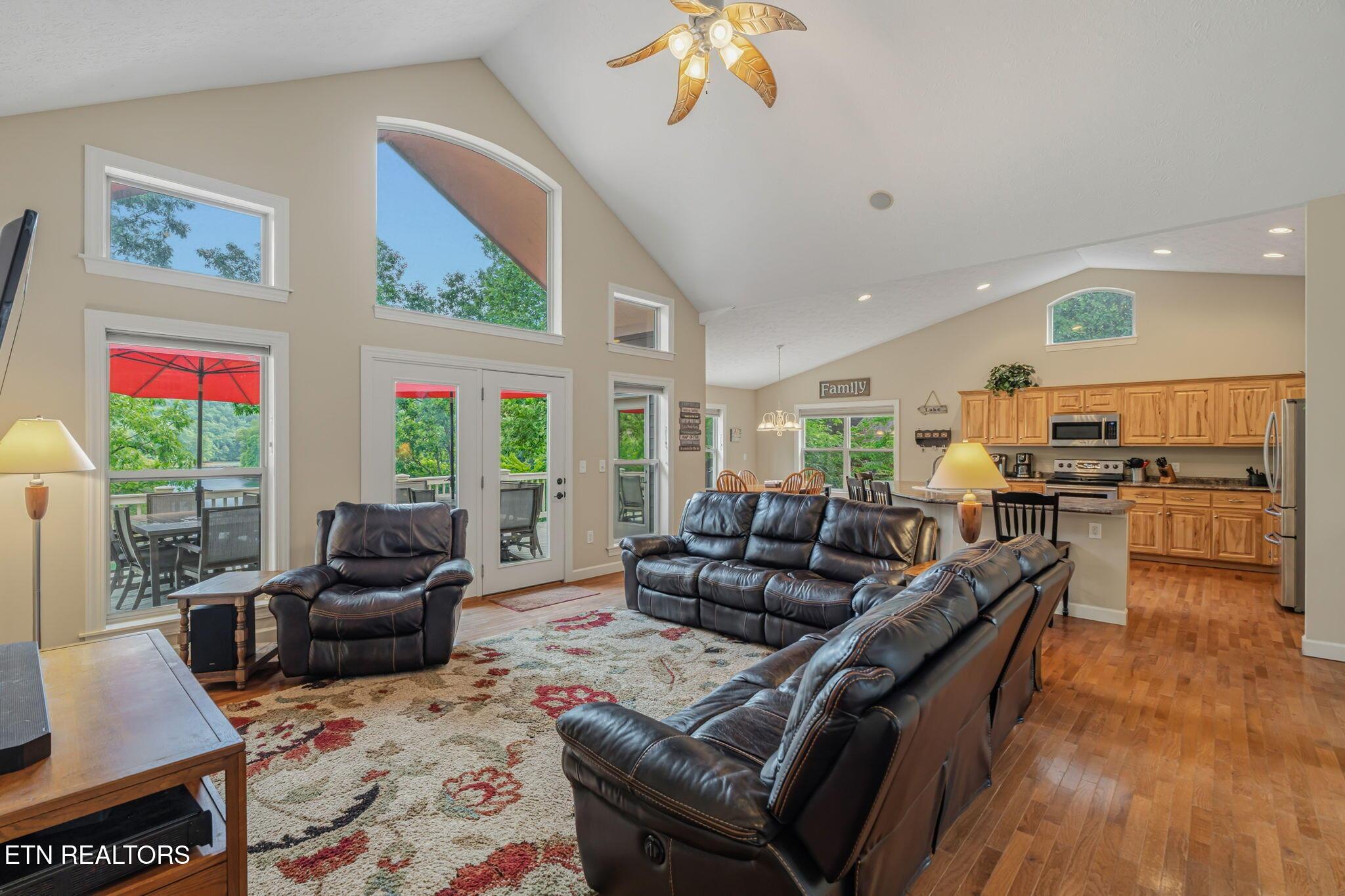 678 Waterfront Tr, Lafollette, TN - Norris Lake Real Estate - Image# 10
