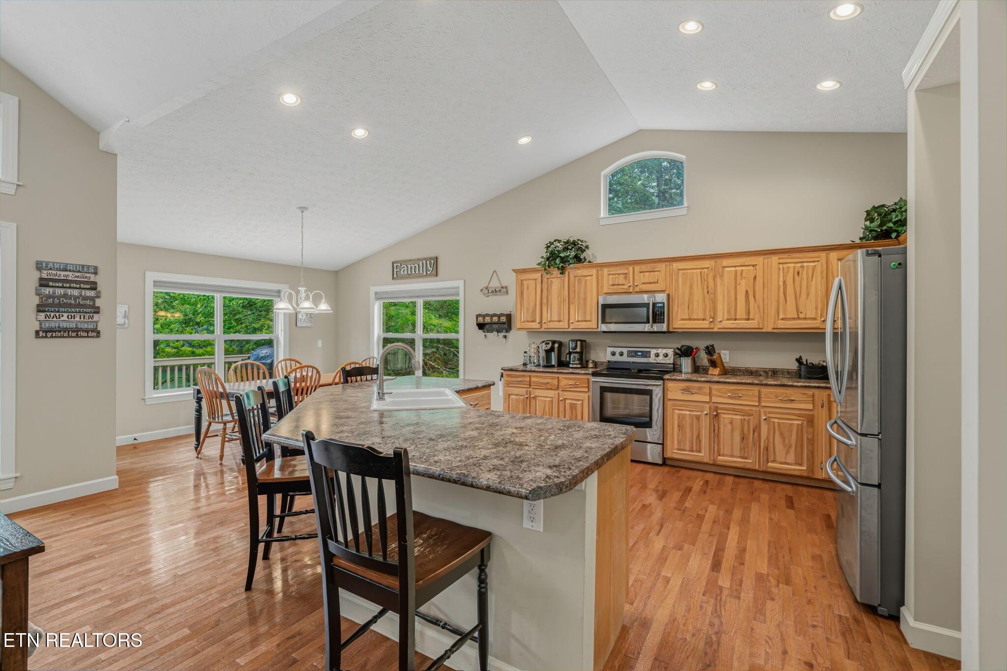 678 Waterfront Tr, Lafollette, TN - Norris Lake Real Estate - Image# 13