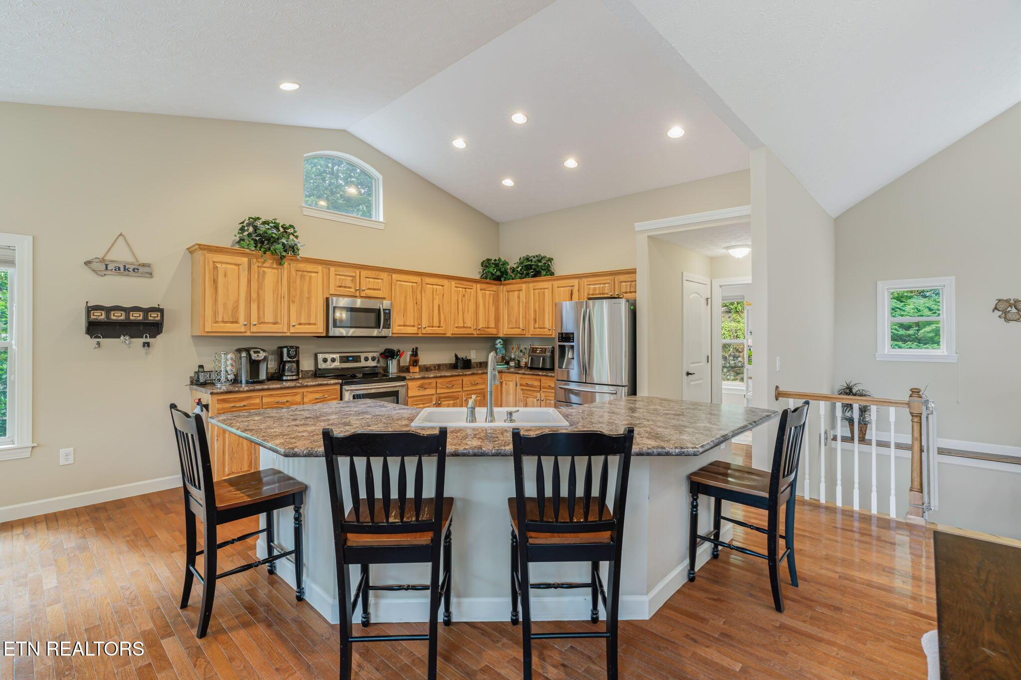 678 Waterfront Tr, Lafollette, TN - Norris Lake Real Estate - Image# 18