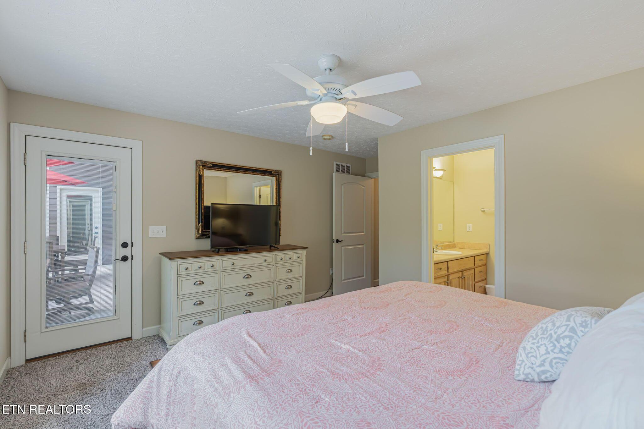 678 Waterfront Tr, Lafollette, TN - Norris Lake Real Estate - Image# 26