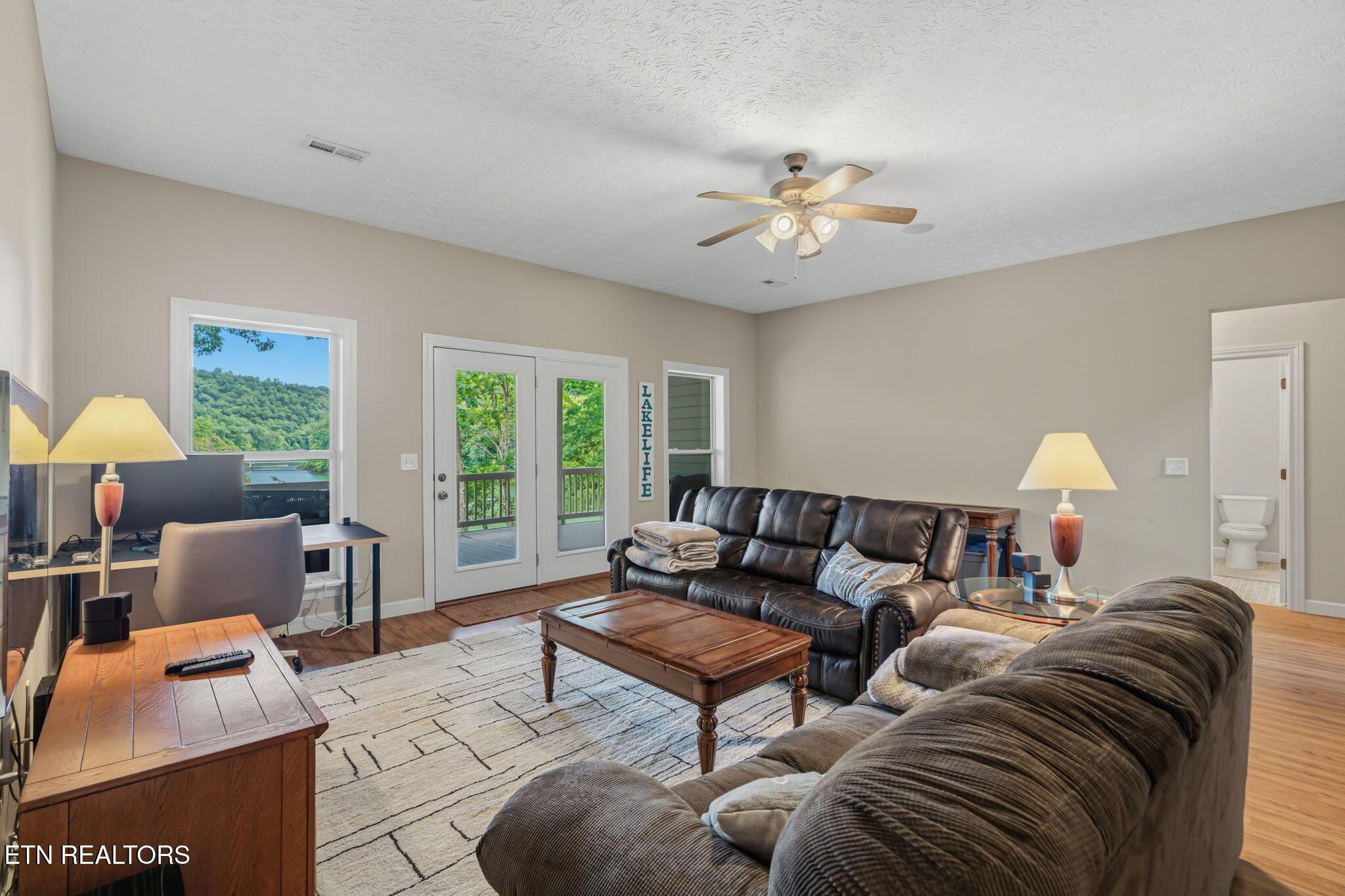678 Waterfront Tr, Lafollette, TN - Norris Lake Real Estate - Image# 36