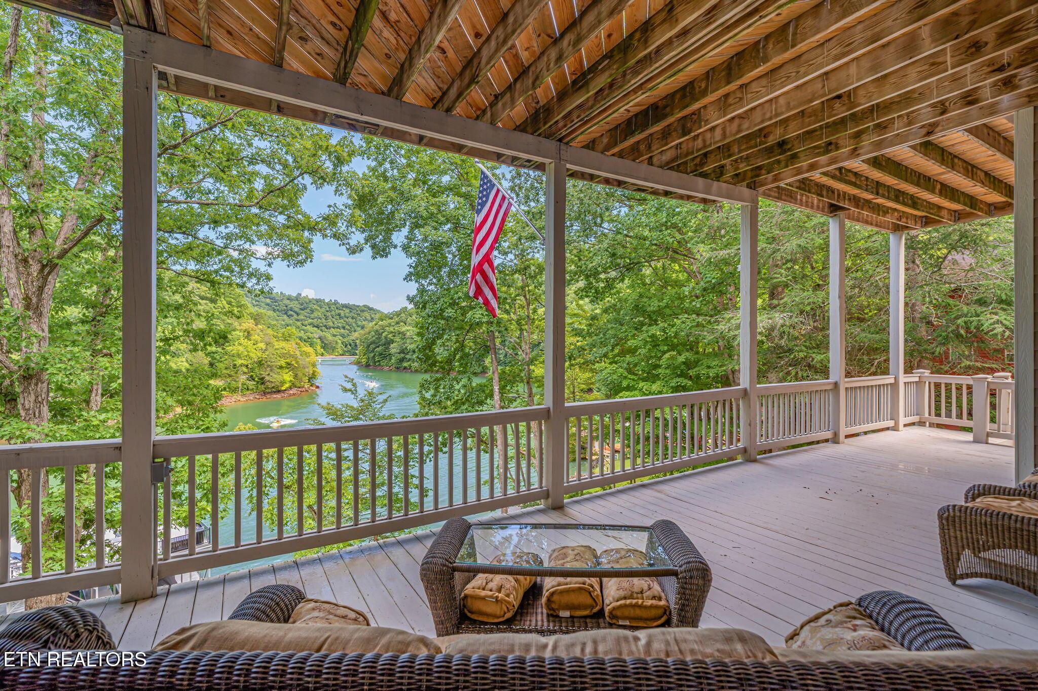 678 Waterfront Tr, Lafollette, TN - Norris Lake Real Estate - Image# 47