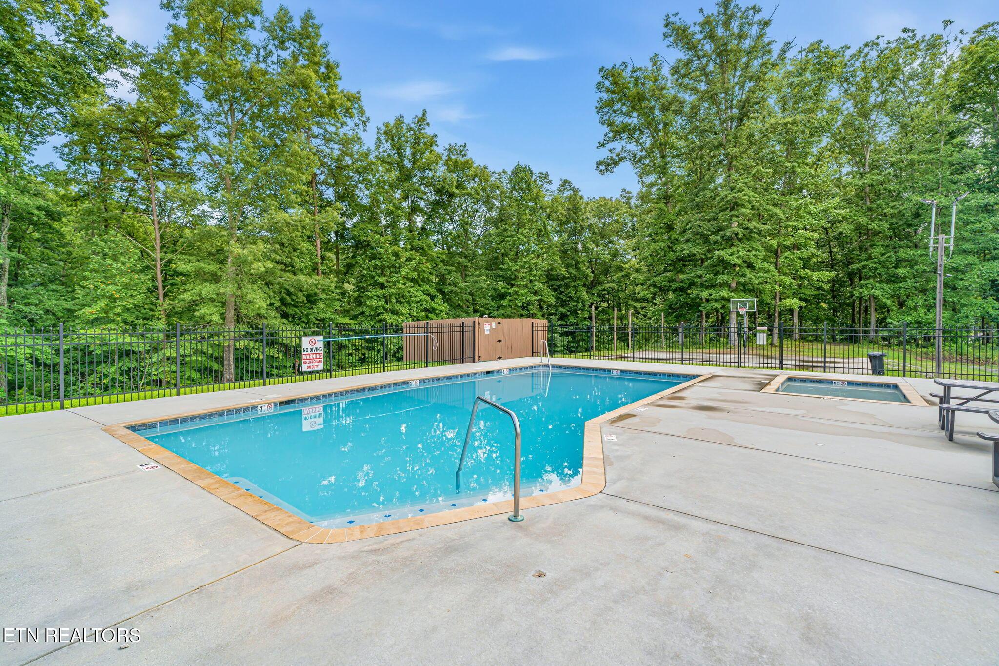 678 Waterfront Tr, Lafollette, TN - Norris Lake Real Estate - Image# 60