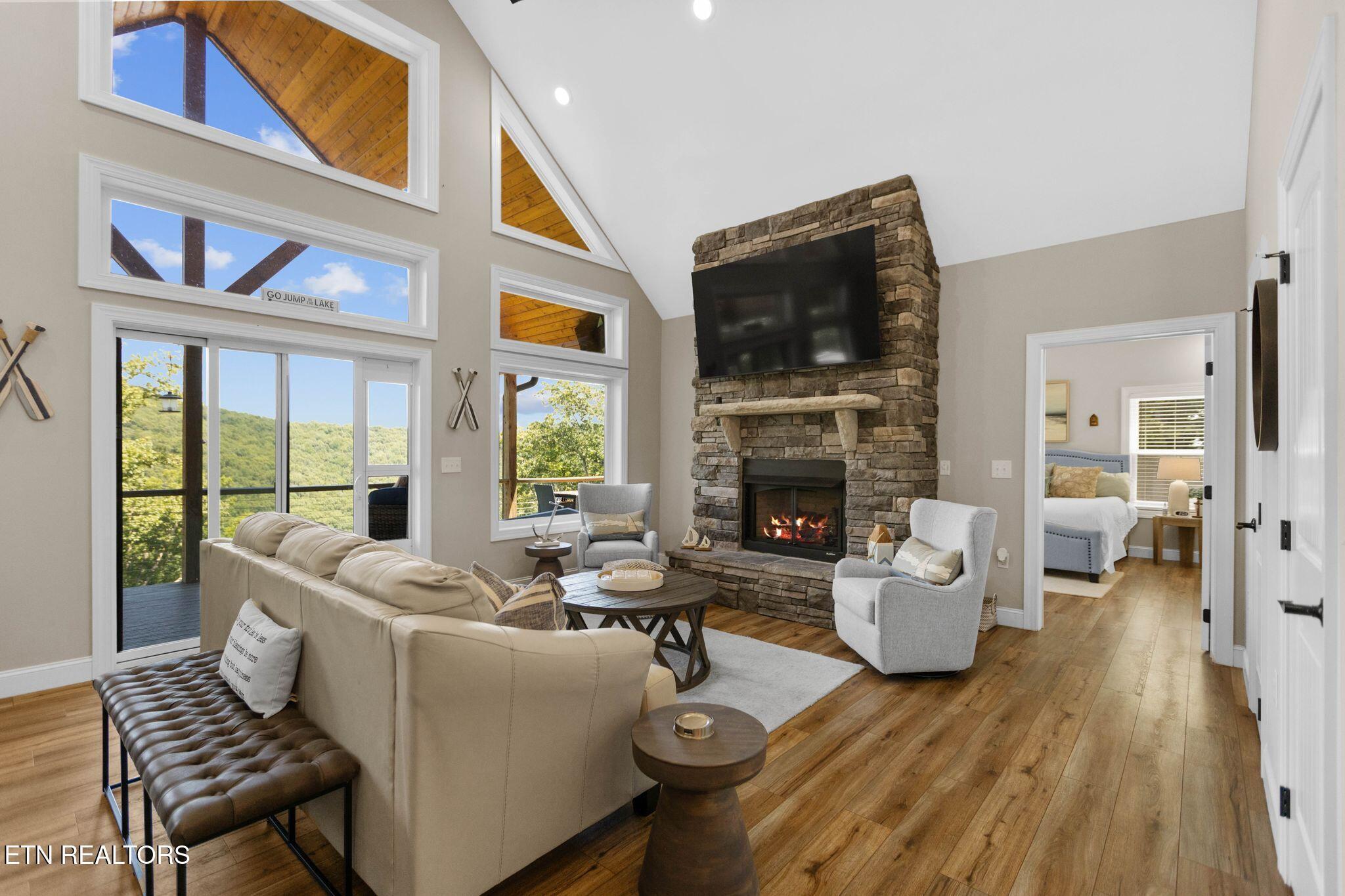 552 Fox Ridge Lane, Caryville, TN - Norris Lake Real Estate - Image# 10