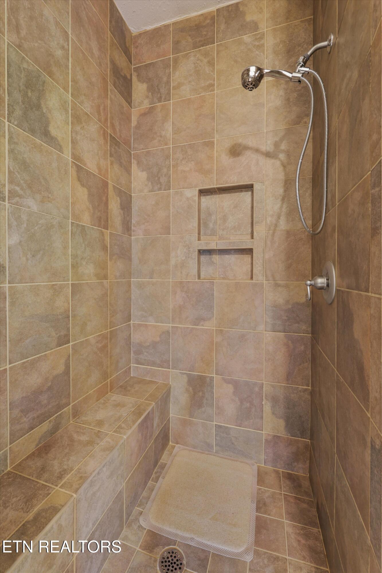 Norris Lake Real Estate - Image# 20
