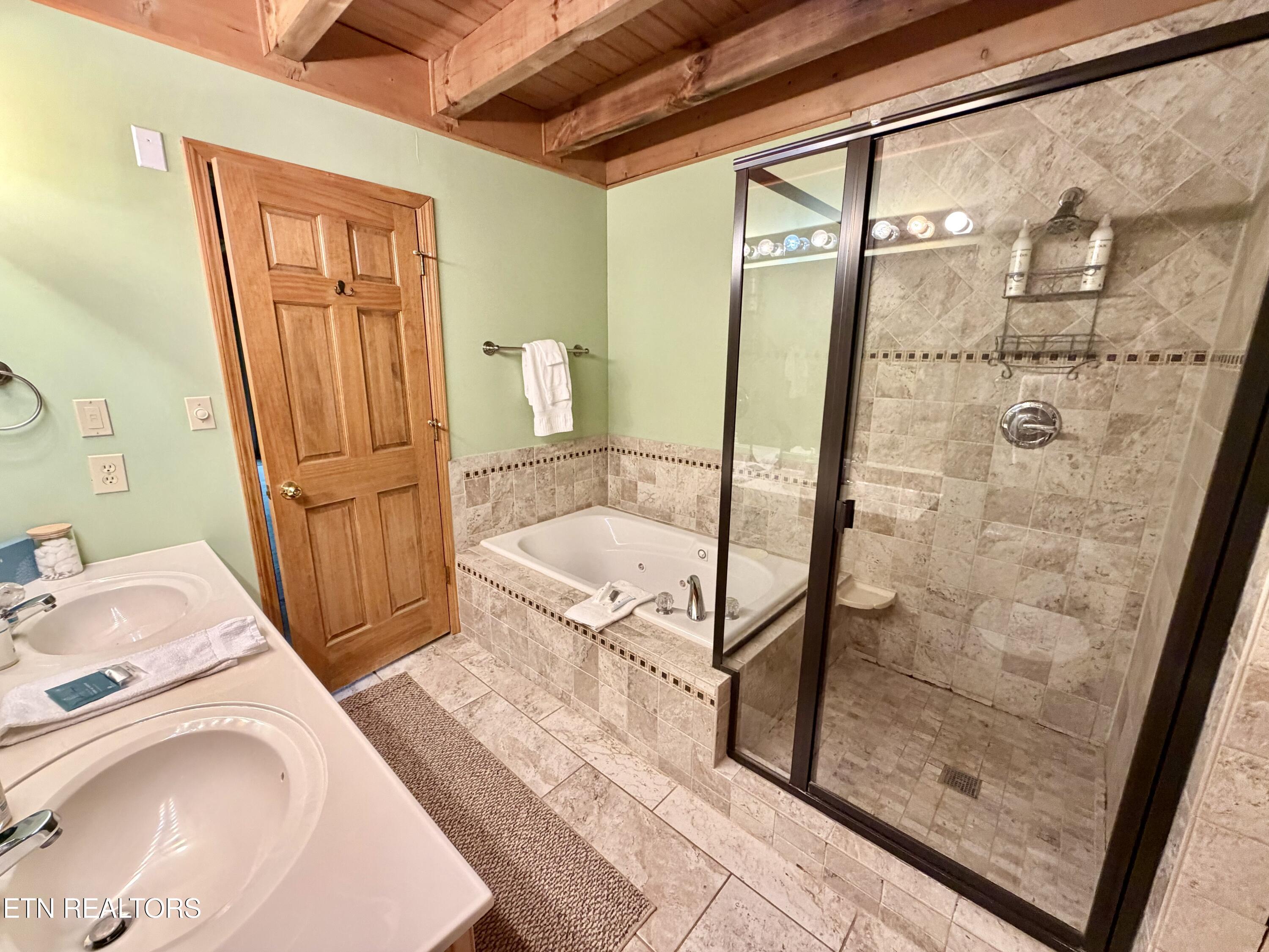 125 Shoreside Rd, New Tazewell, TN - Norris Lake Real Estate - Image# 18