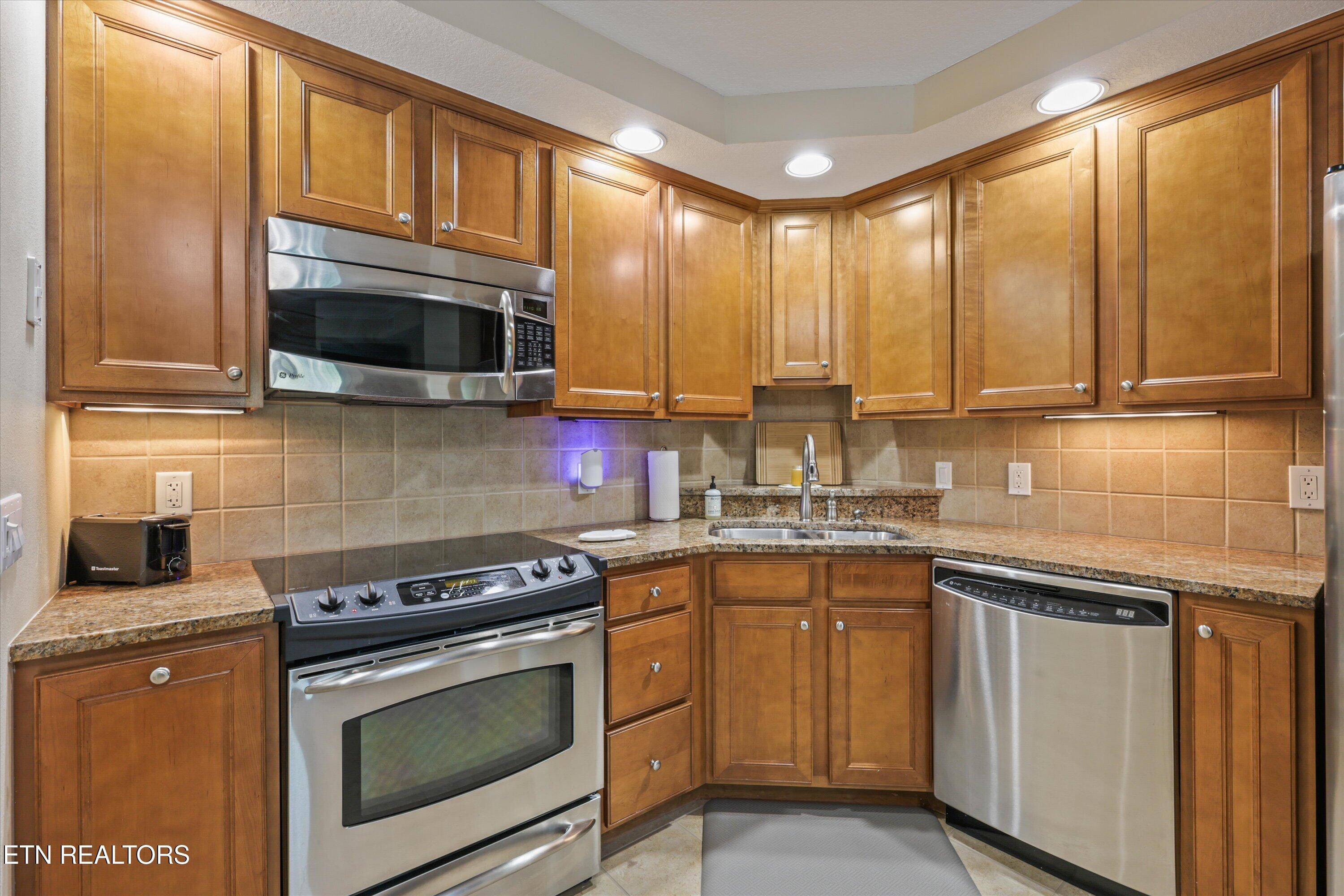 615 Waterside Circle, Andersonville, TN - Norris Lake Real Estate - Image# 21