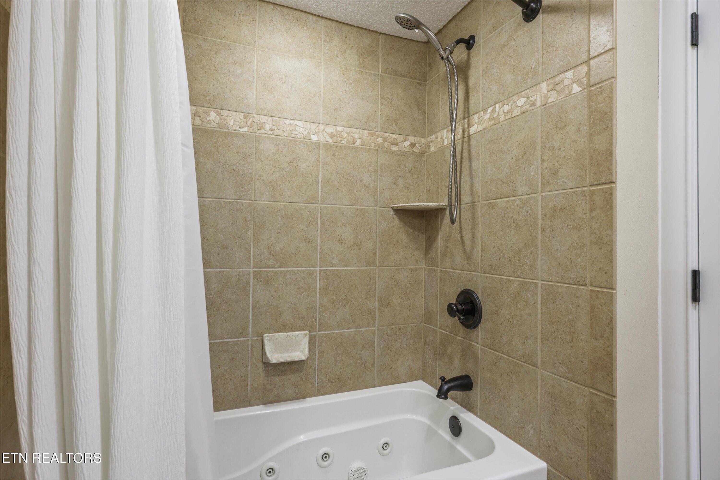 615 Waterside Circle, Andersonville, TN - Norris Lake Real Estate - Image# 31