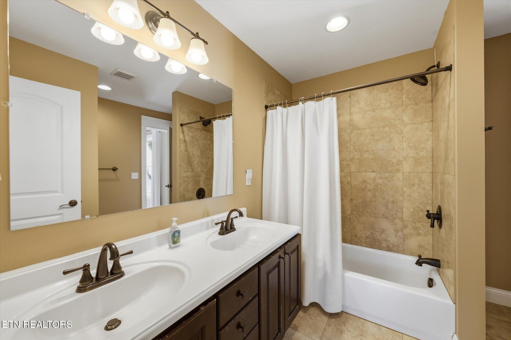 Norris Lake Real Estate - Image# 31