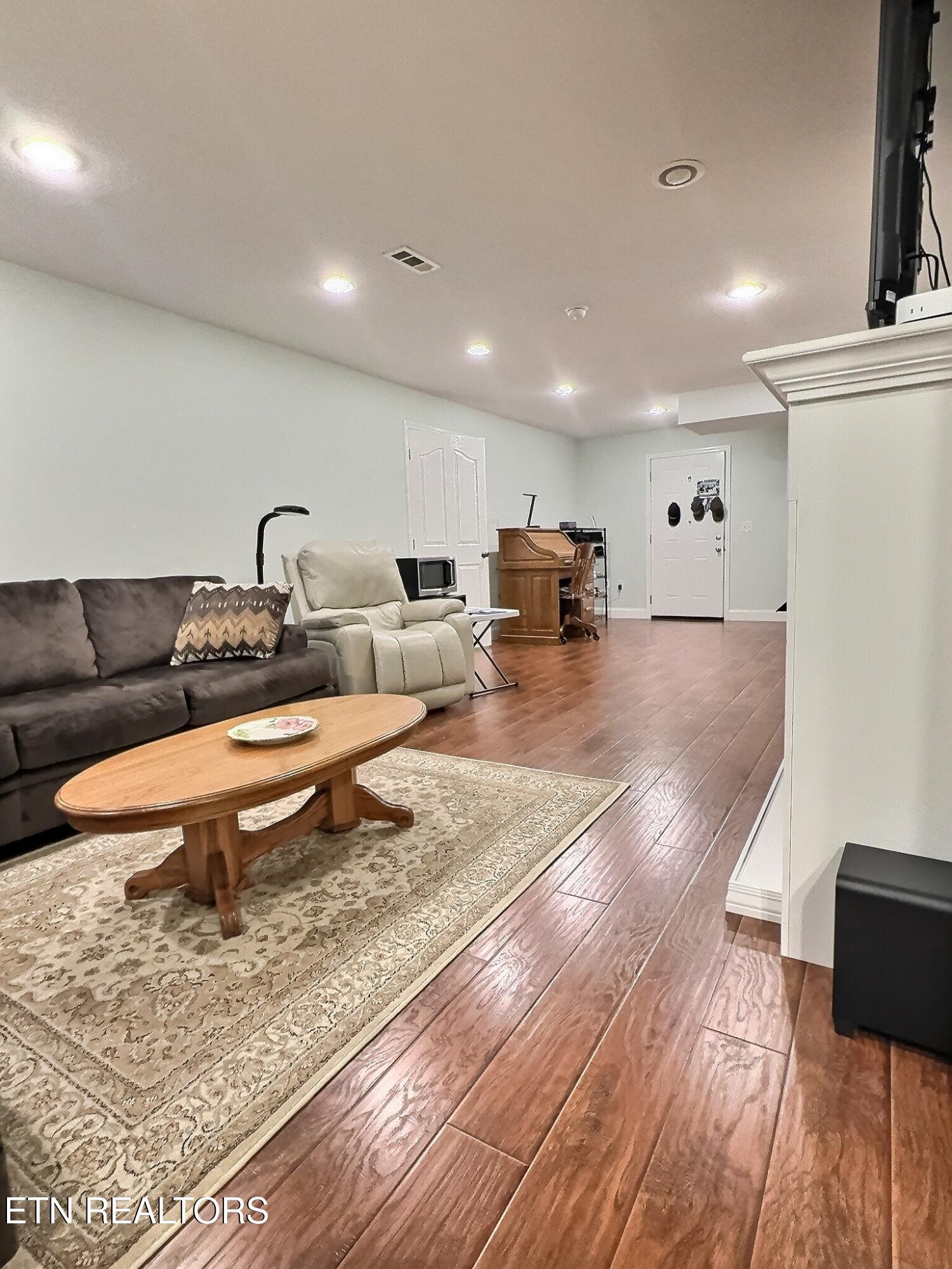 Norris Lake Real Estate - Image# 33