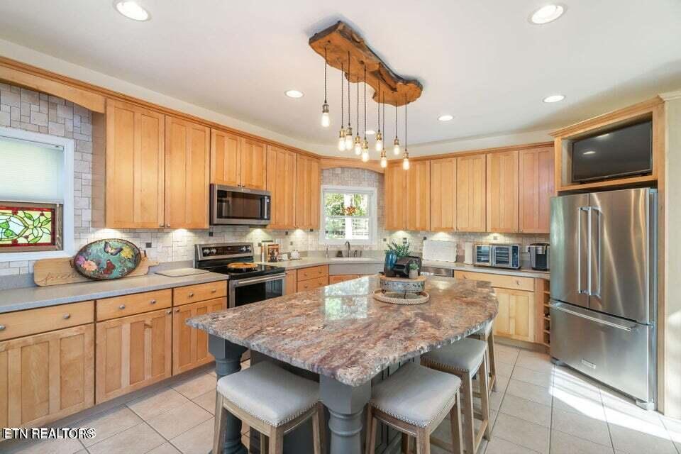 Norris Lake Real Estate - Image# 9