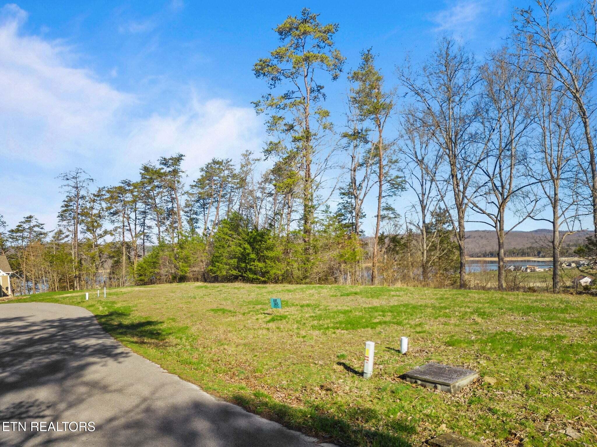 Dove Court, Sharps Chapel, TN - Norris Lake Real Estate - Image# 1