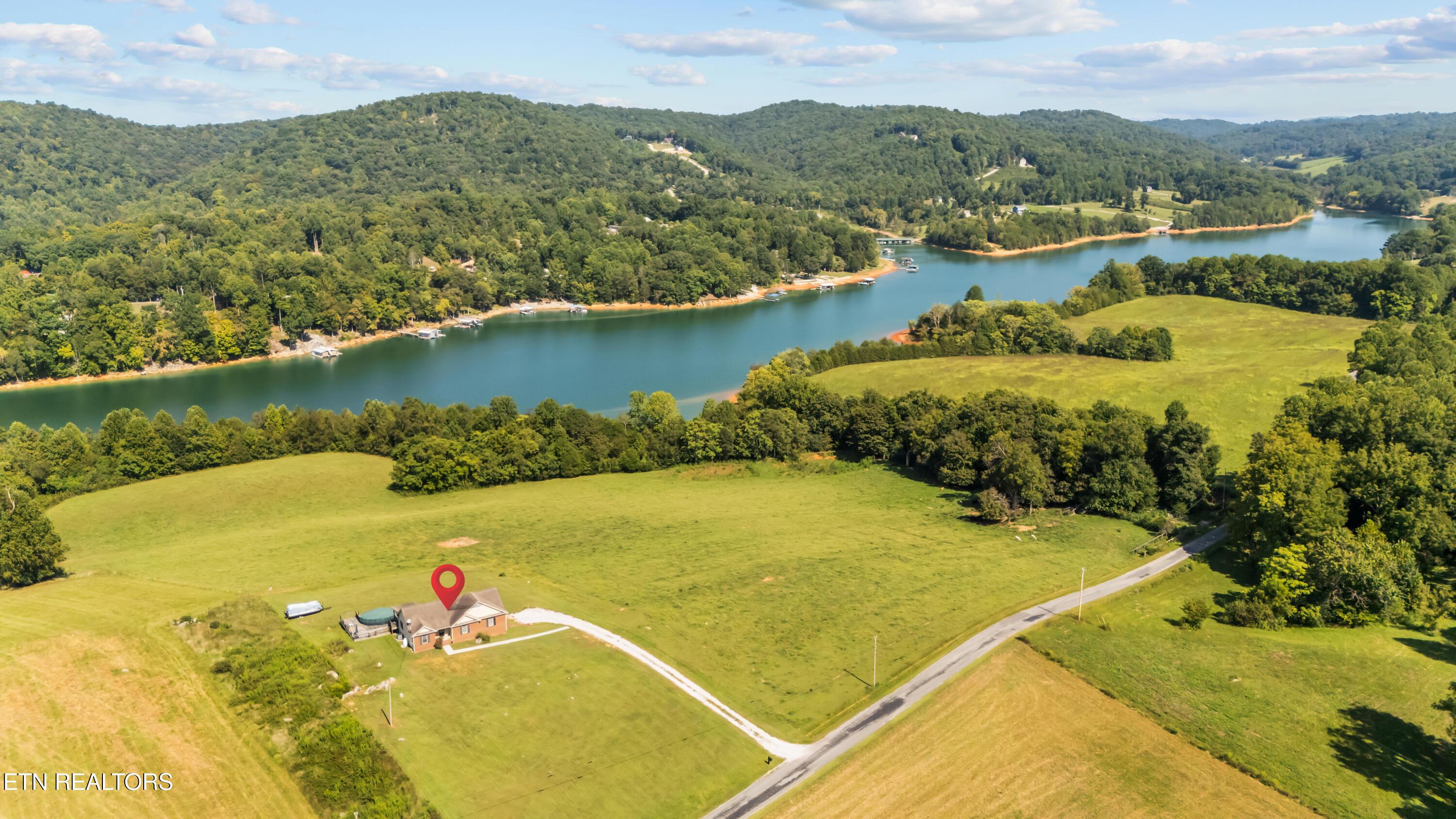 658 Stiner Rd, Sharps Chapel, TN - Norris Lake Real Estate - Image# 8