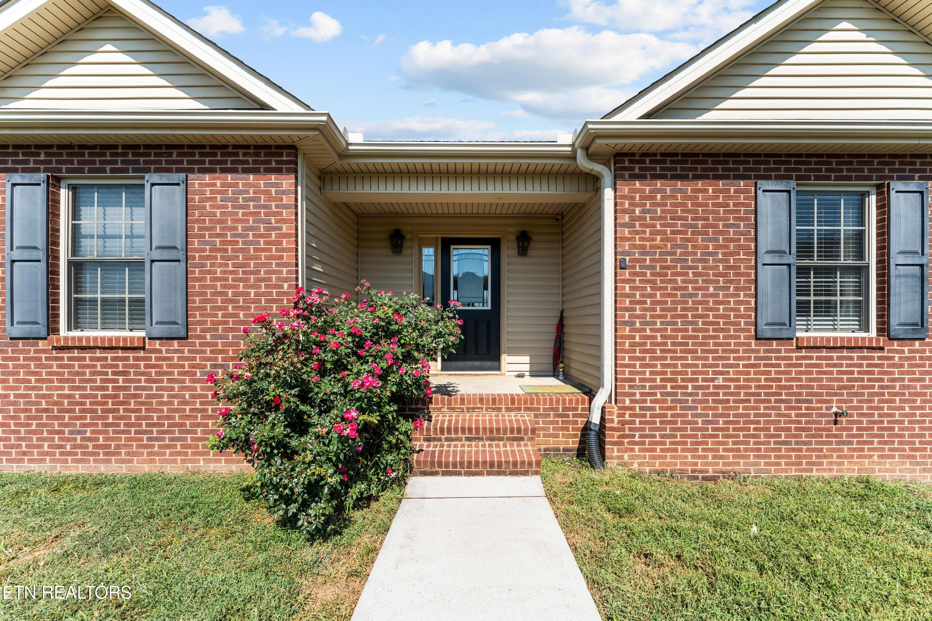 658 Stiner Rd, Sharps Chapel, TN - Norris Lake Real Estate - Image# 4