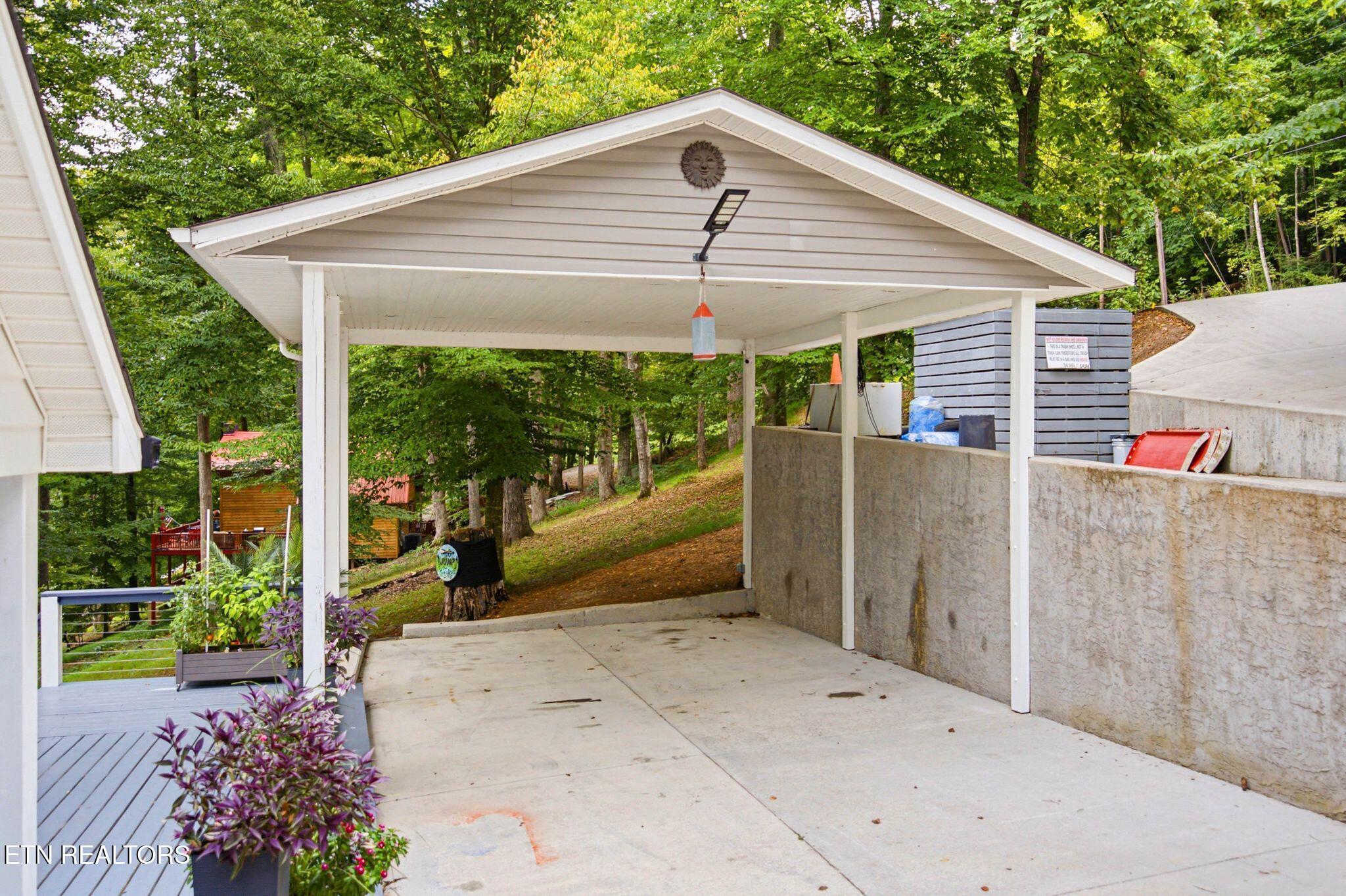 773 Yoakum Hollow Rd, Jacksboro, TN - Norris Lake Real Estate - Image# 38