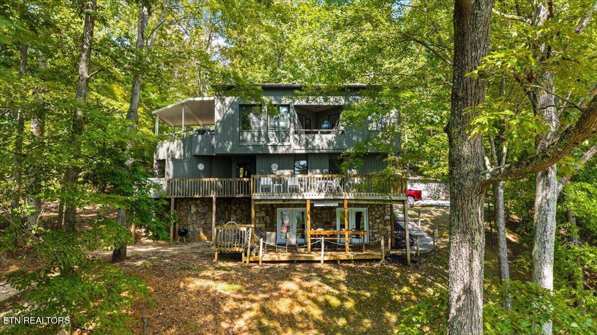 241 Deer Run Point, Lafollette, TN - Norris Lake Real Estate - Image# 4