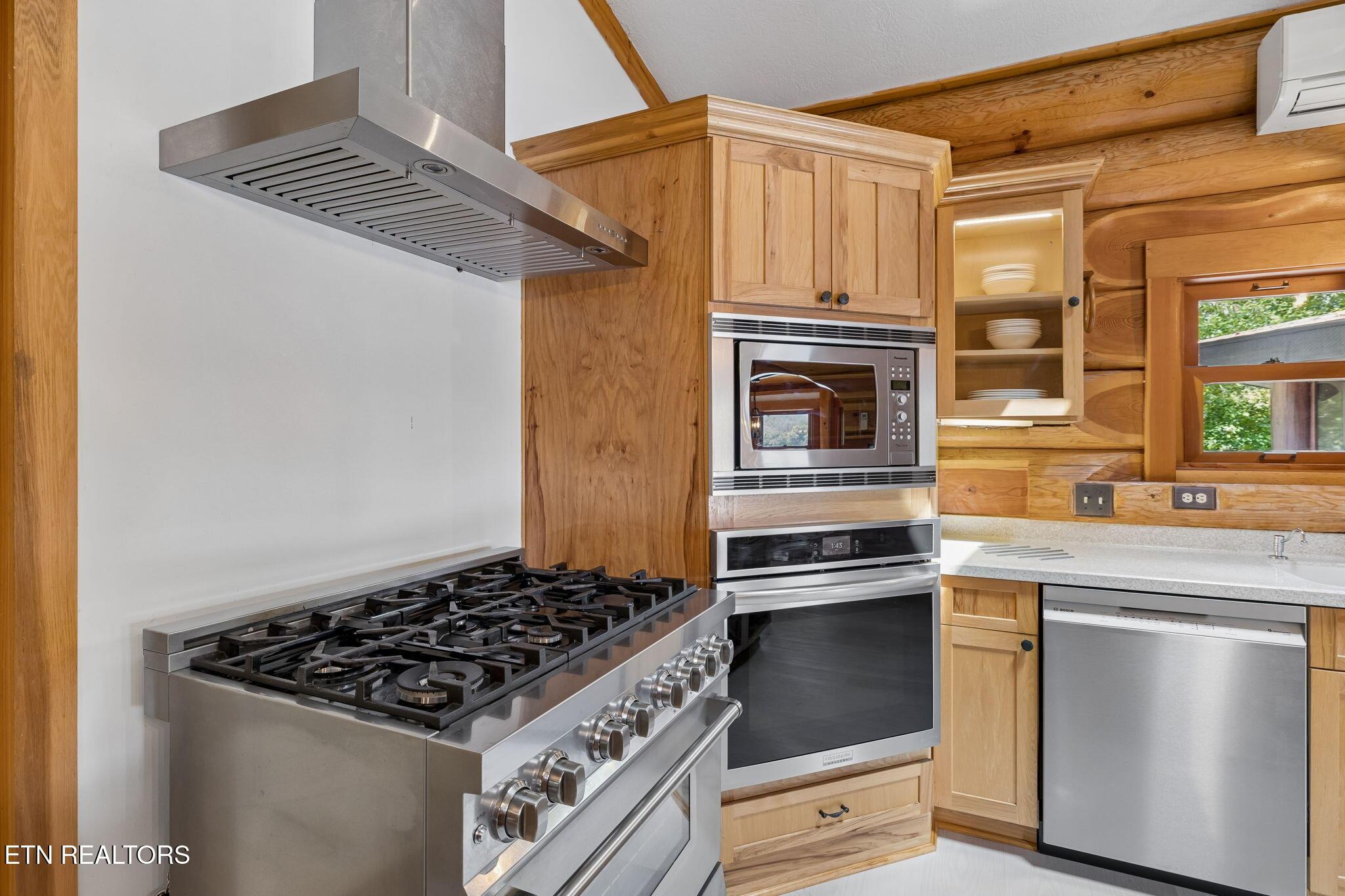 546 Bluff View Rd, New Tazewell, TN - Norris Lake Real Estate - Image# 43
