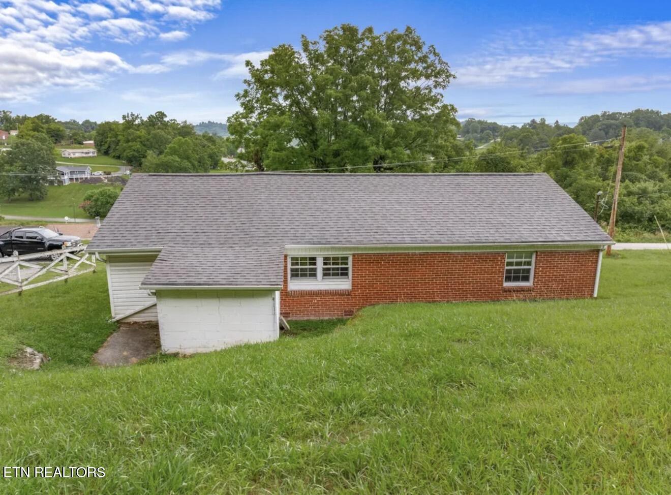 Norris Lake Real Estate - Image# 2