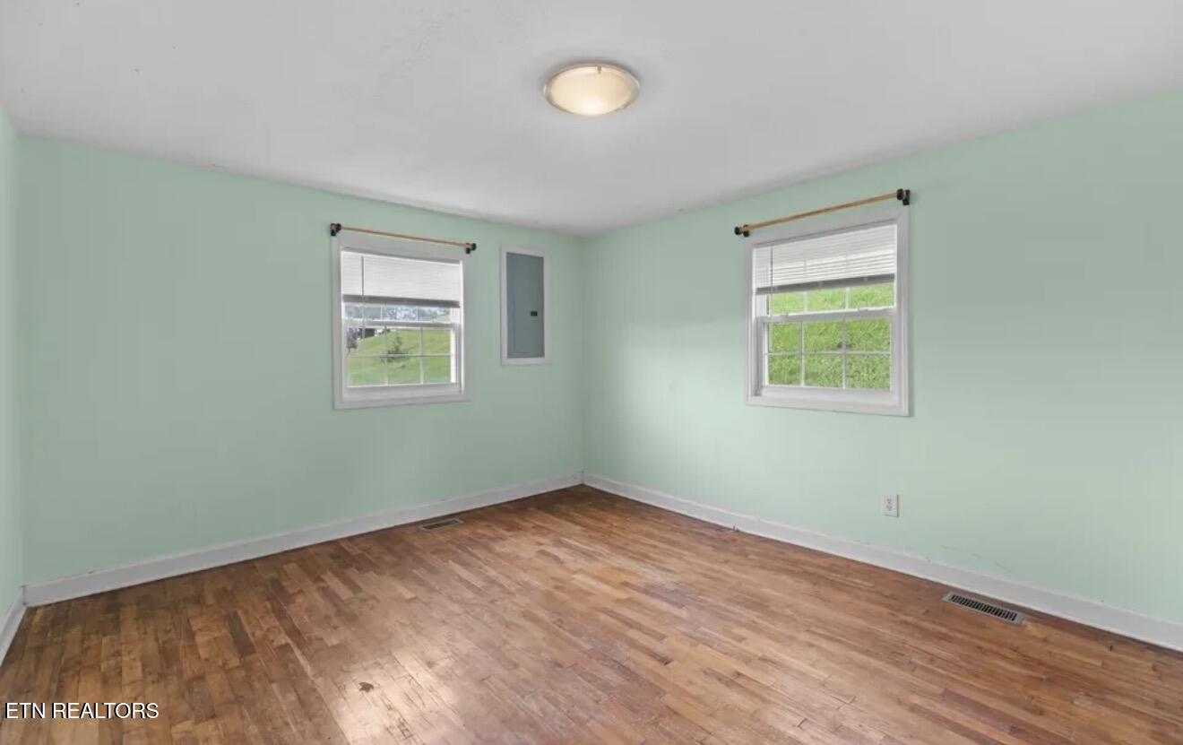Norris Lake Real Estate - Image# 8