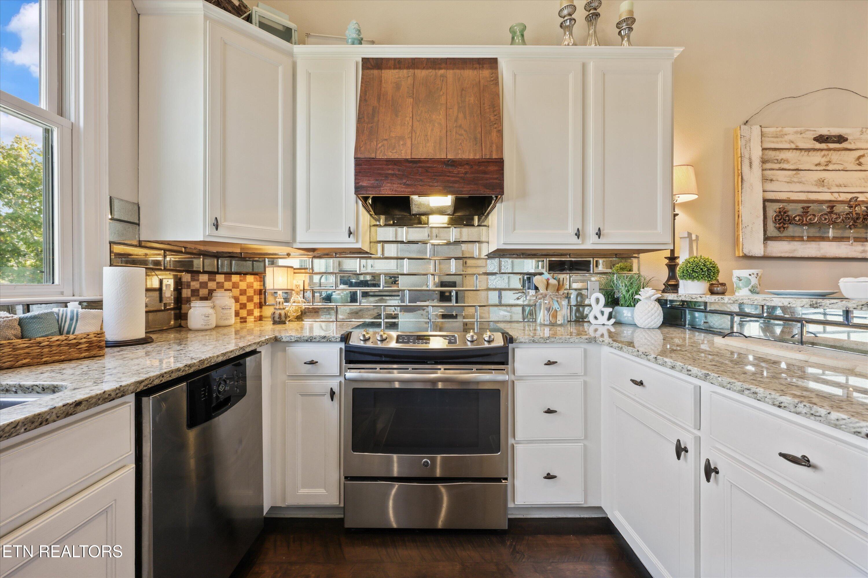 210 Waterside Circle, Andersonville, TN - Norris Lake Real Estate - Image# 8