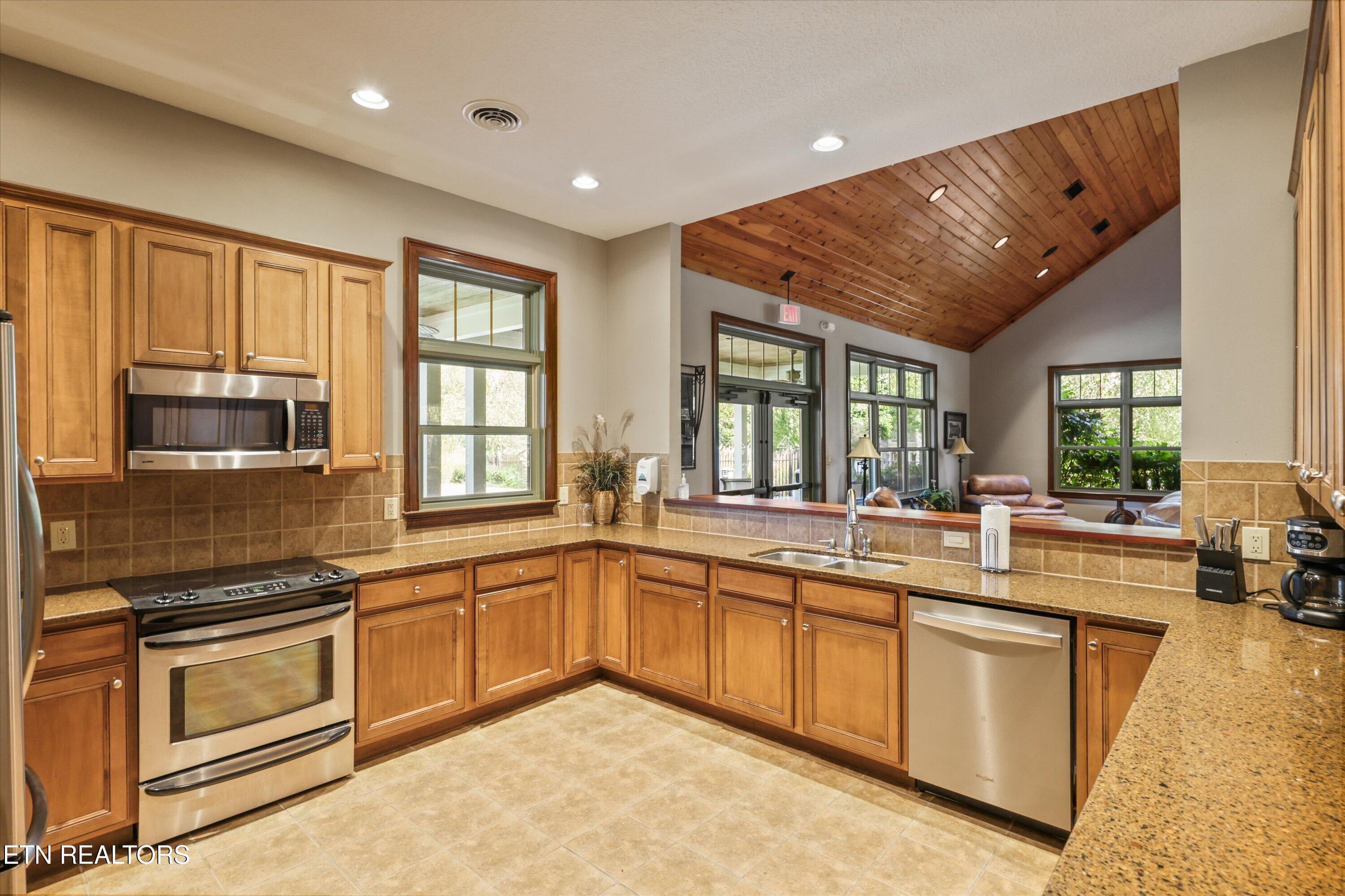 210 Waterside Circle, Andersonville, TN - Norris Lake Real Estate - Image# 33
