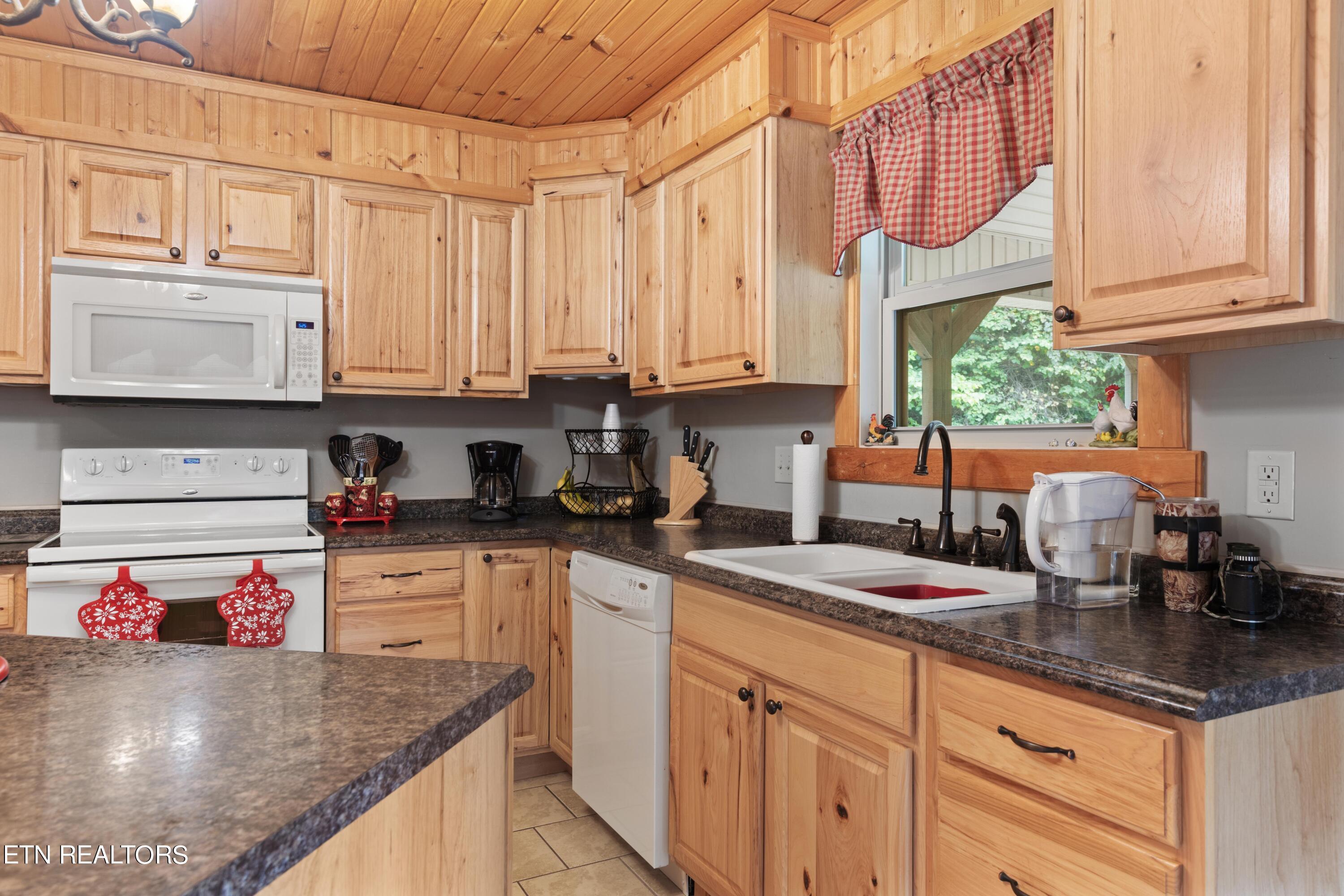 295 Bob Wright Rd, Maynardville, TN - Norris Lake Real Estate - Image# 11