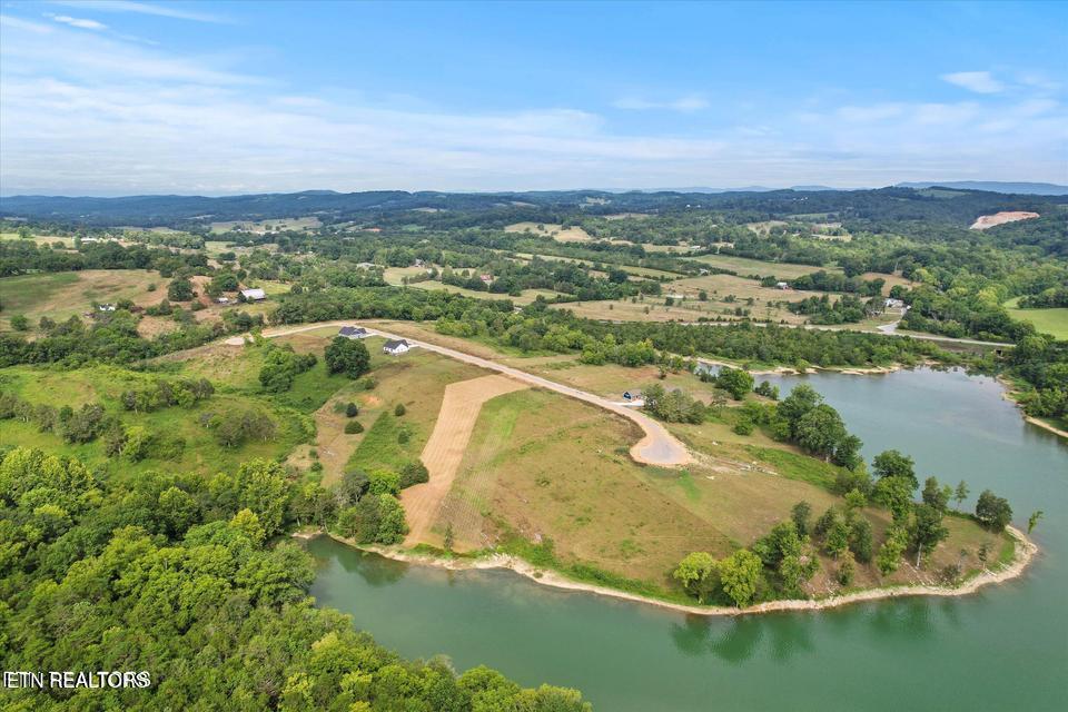 Lot 24 Waterfront Knoll, Sharps Chapel, TN - Norris Lake Real Estate - Image# 3