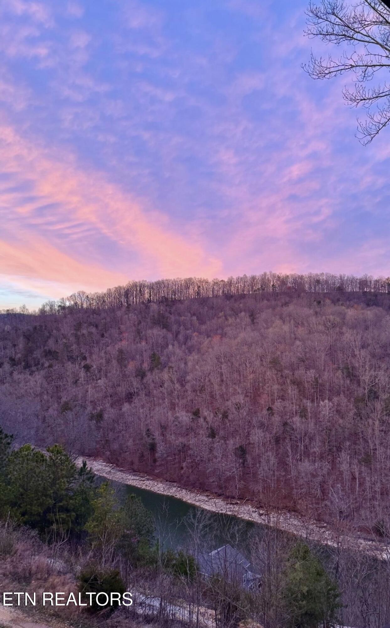 230 Foxwood Drive, Caryville, TN - Norris Lake Real Estate - Image# 49
