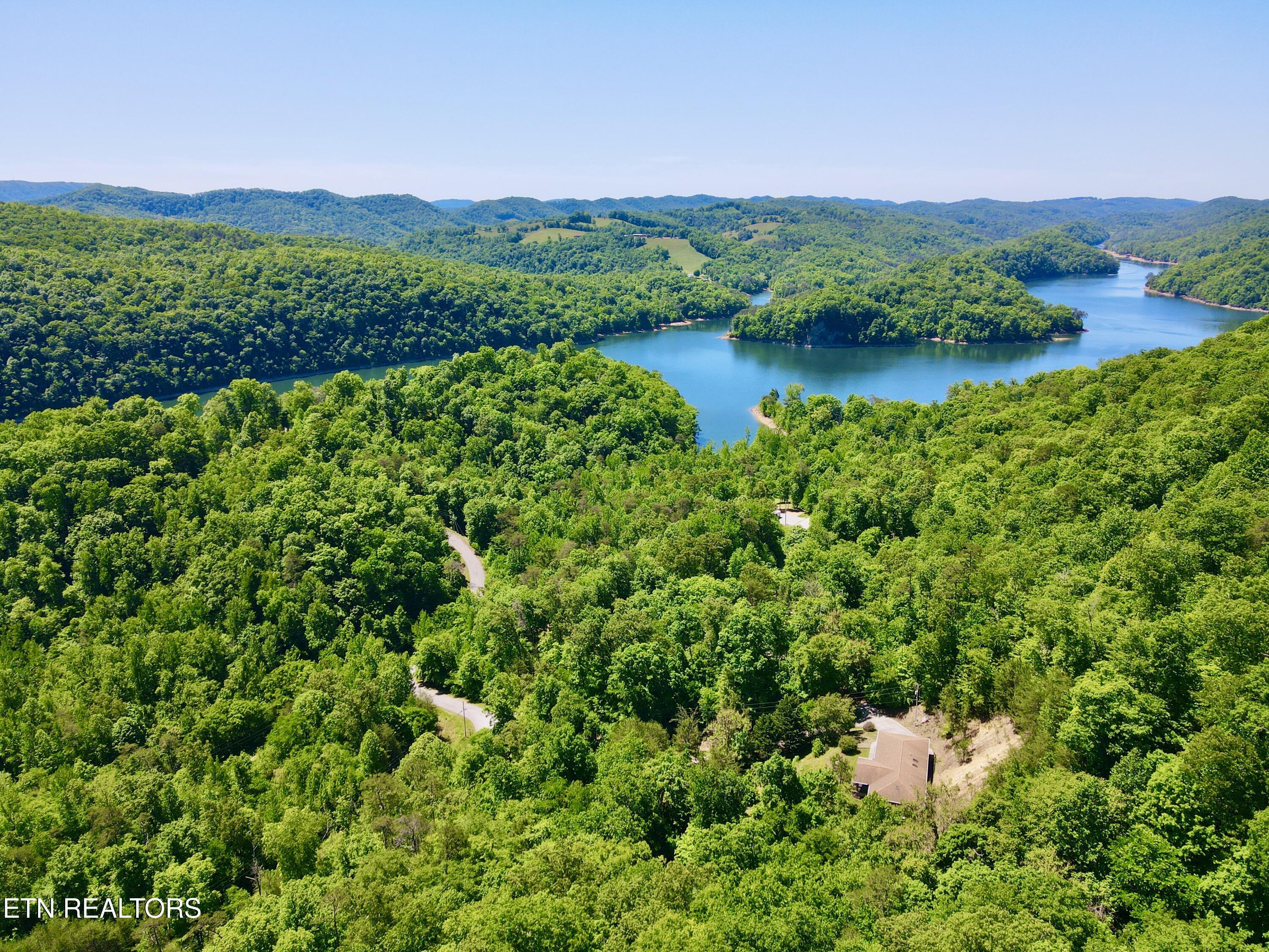 454 Wildcat Hollow Rd, New Tazewell, TN - Norris Lake Real Estate - Image# 19