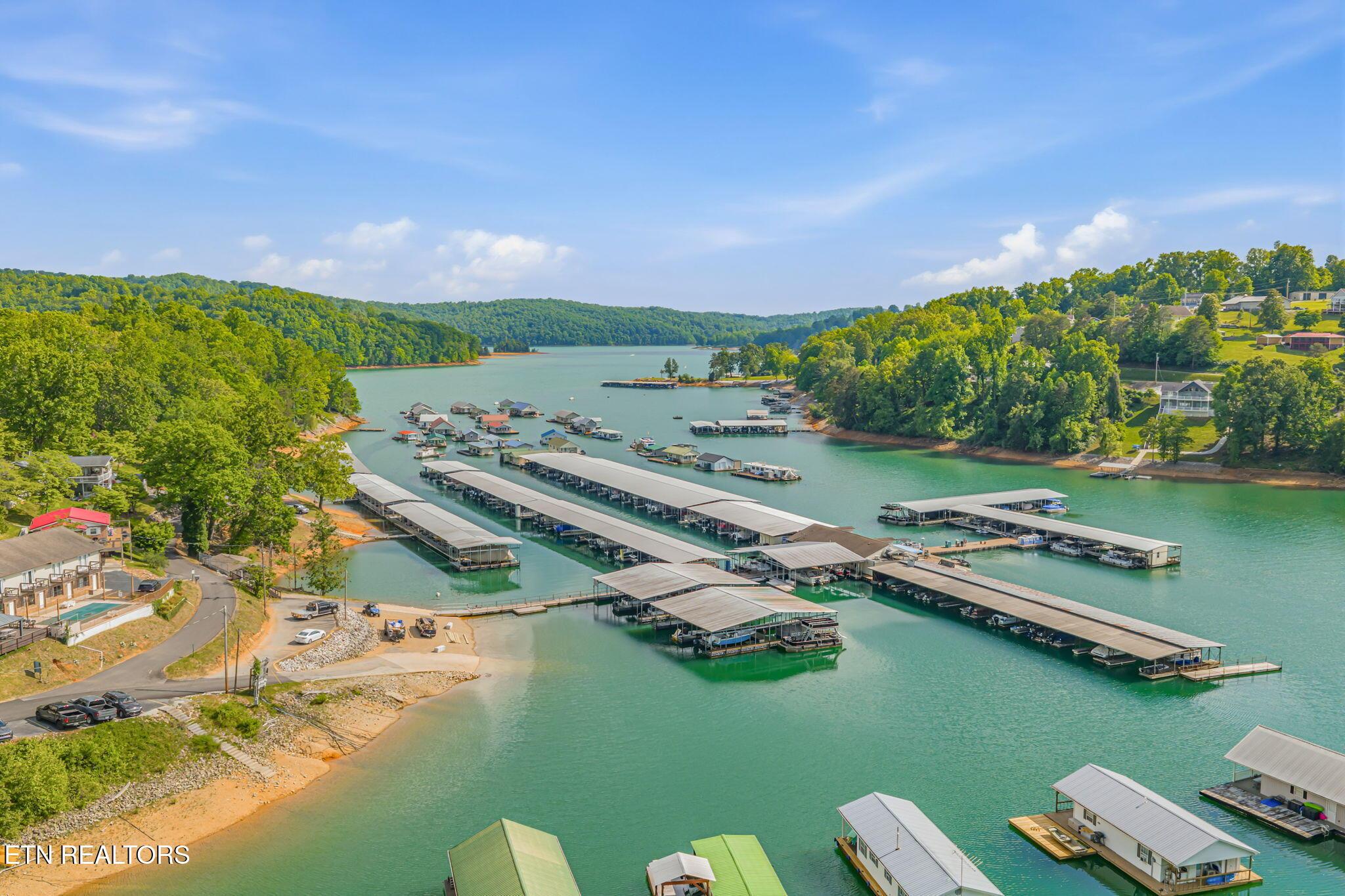 195 Kennedys Lp, Lafollette, TN - Norris Lake Real Estate - Image# 10