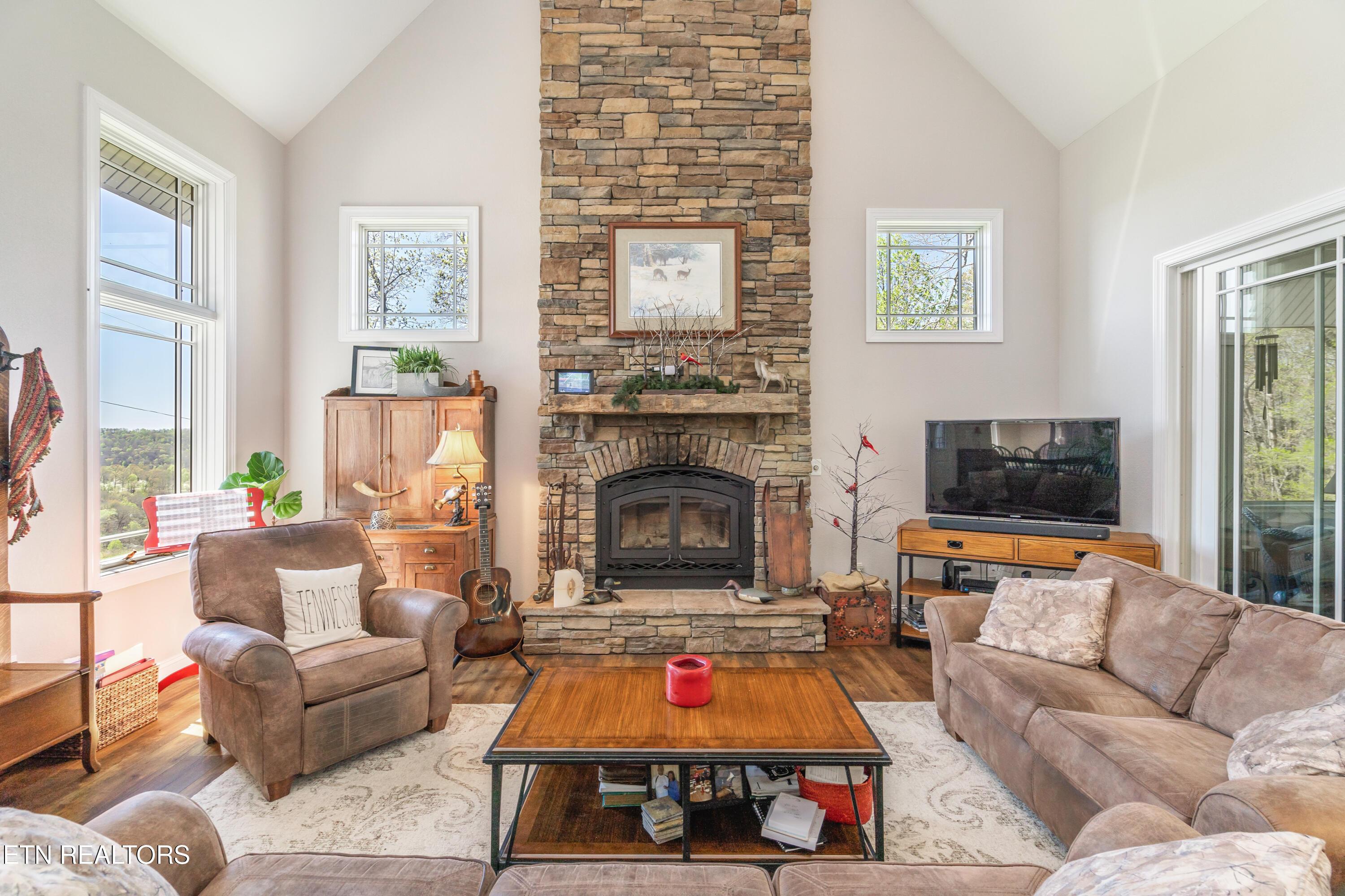 195 Kennedys Lp, Lafollette, TN - Norris Lake Real Estate - Image# 22
