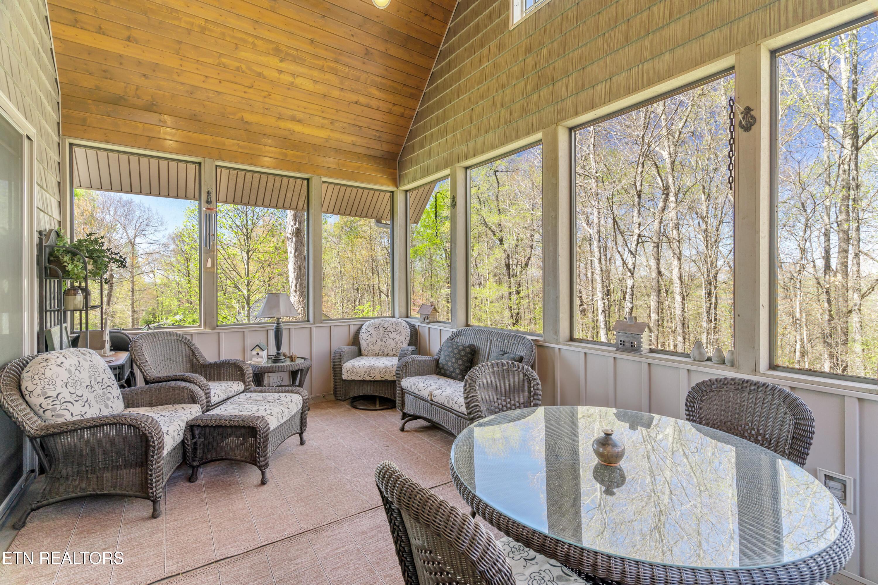 195 Kennedys Lp, Lafollette, TN - Norris Lake Real Estate - Image# 8