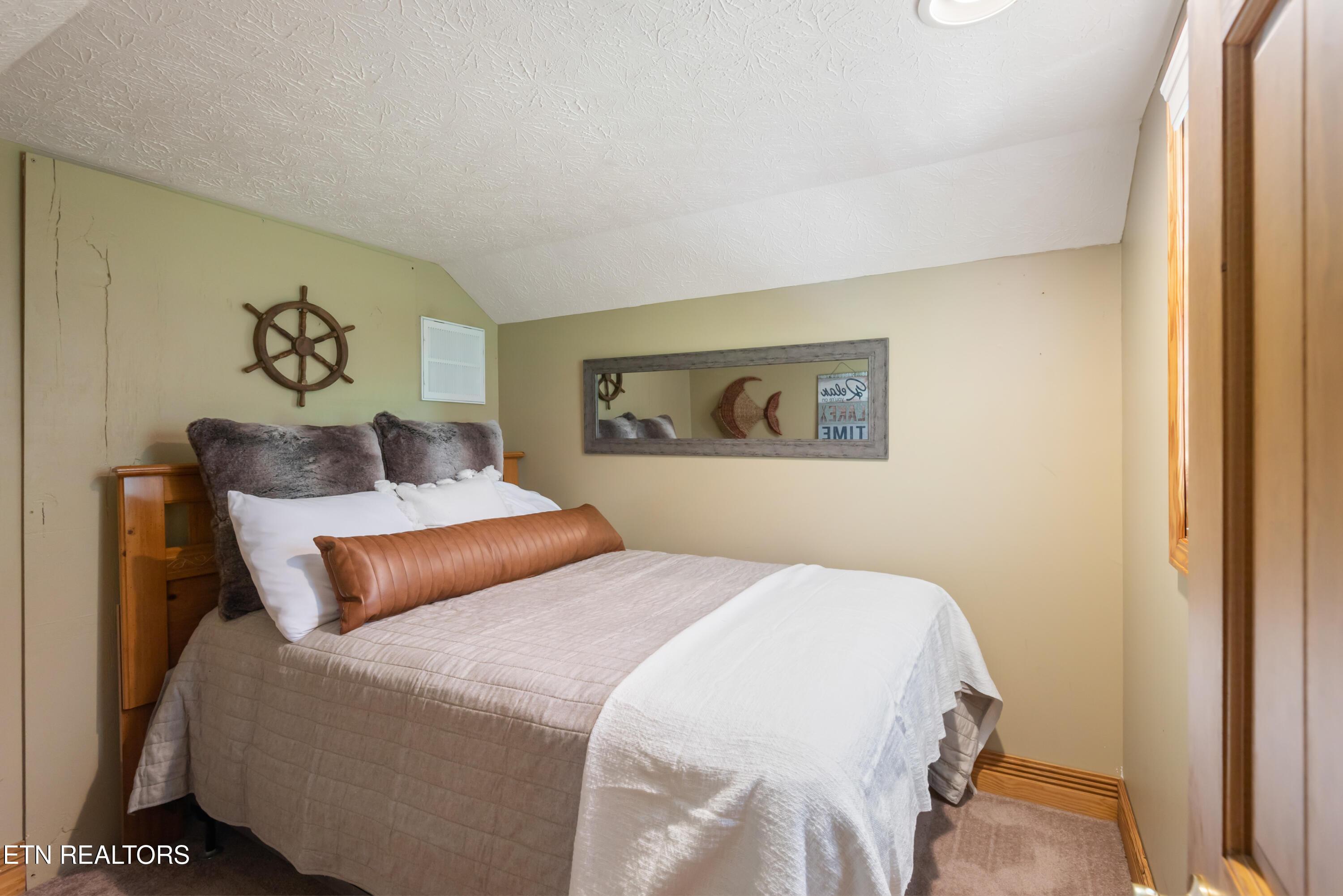 Norris Lake Real Estate - Image# 32