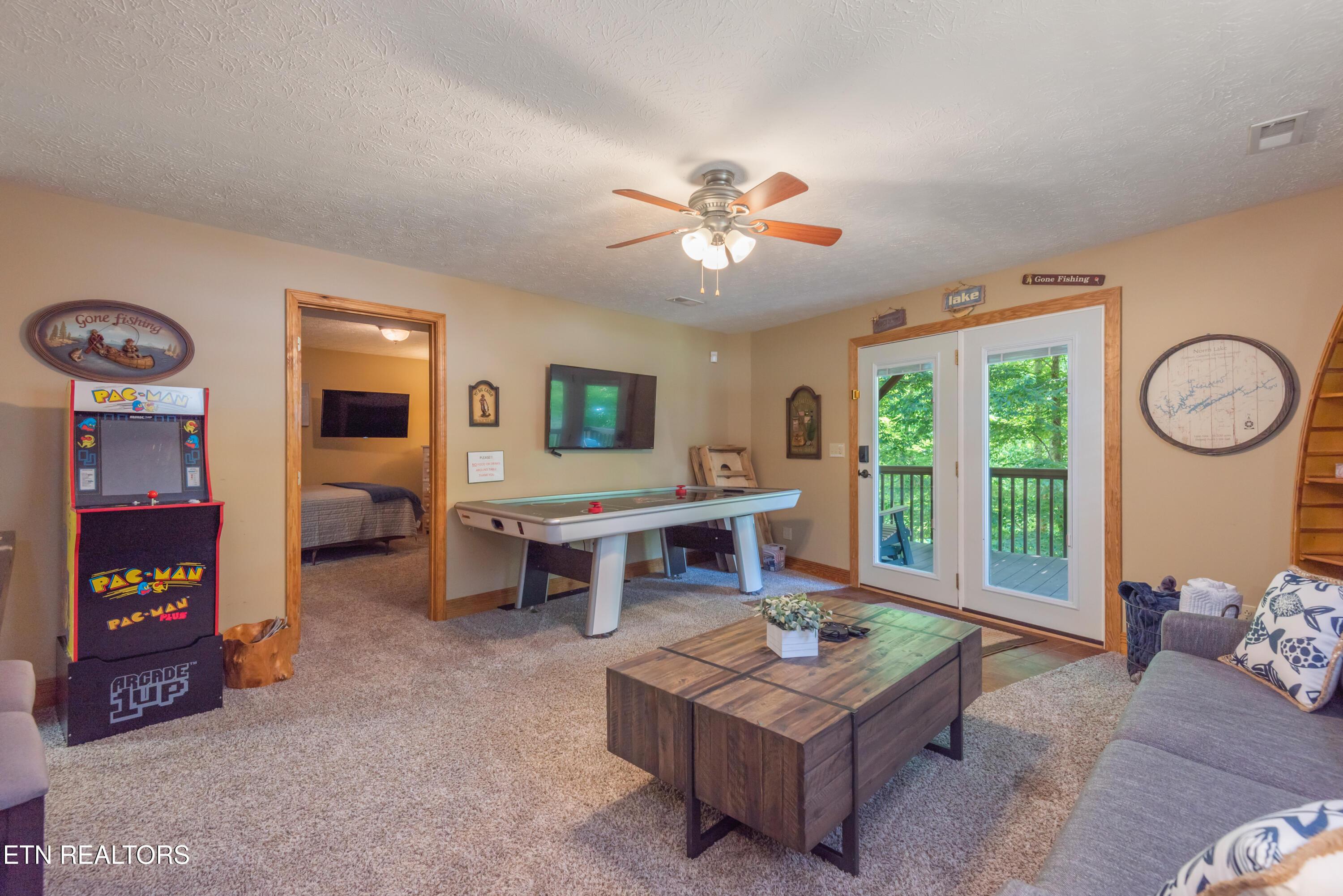Norris Lake Real Estate - Image# 33