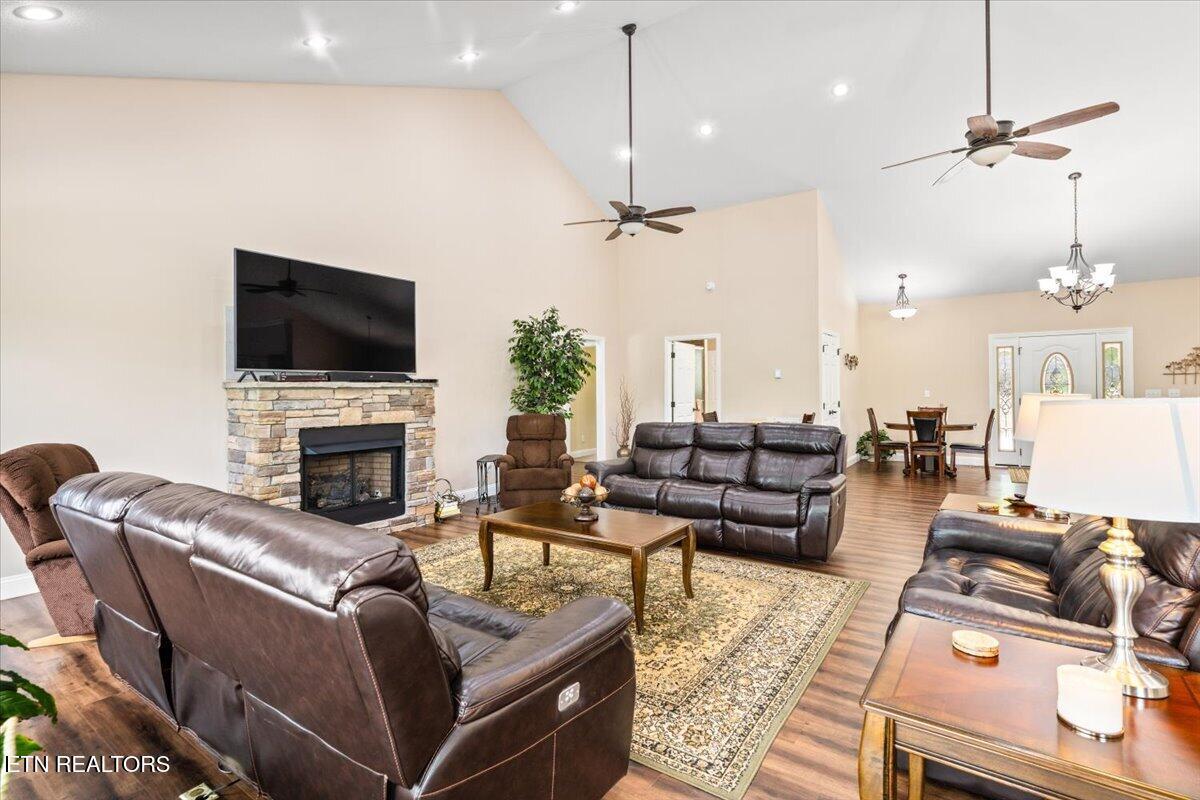 Norris Lake Real Estate - Image# 7