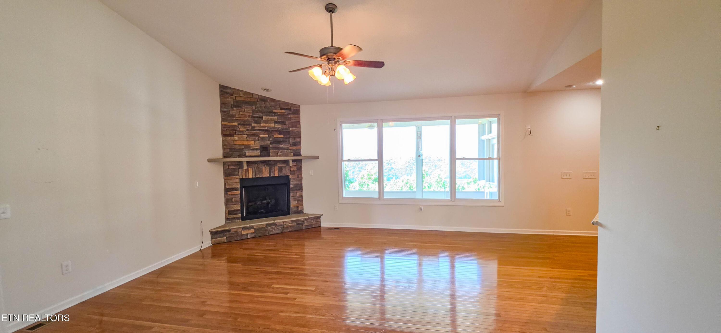 364 Panoramic Drive, Maynardville, TN - Norris Lake Real Estate - Image# 7
