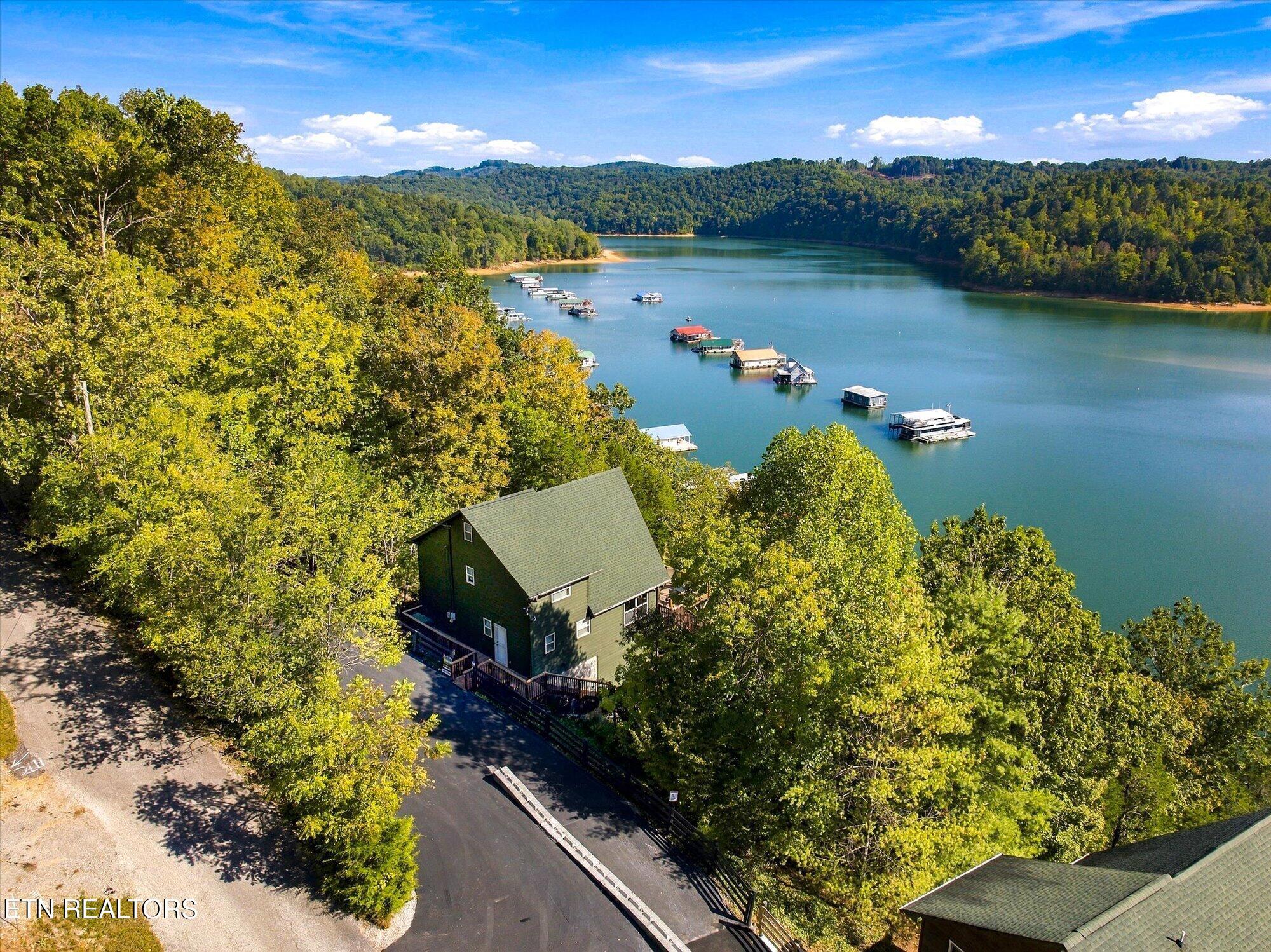 869 Flat Hollow Marina Rd, Speedwell, TN - Norris Lake Real Estate - Image# 32